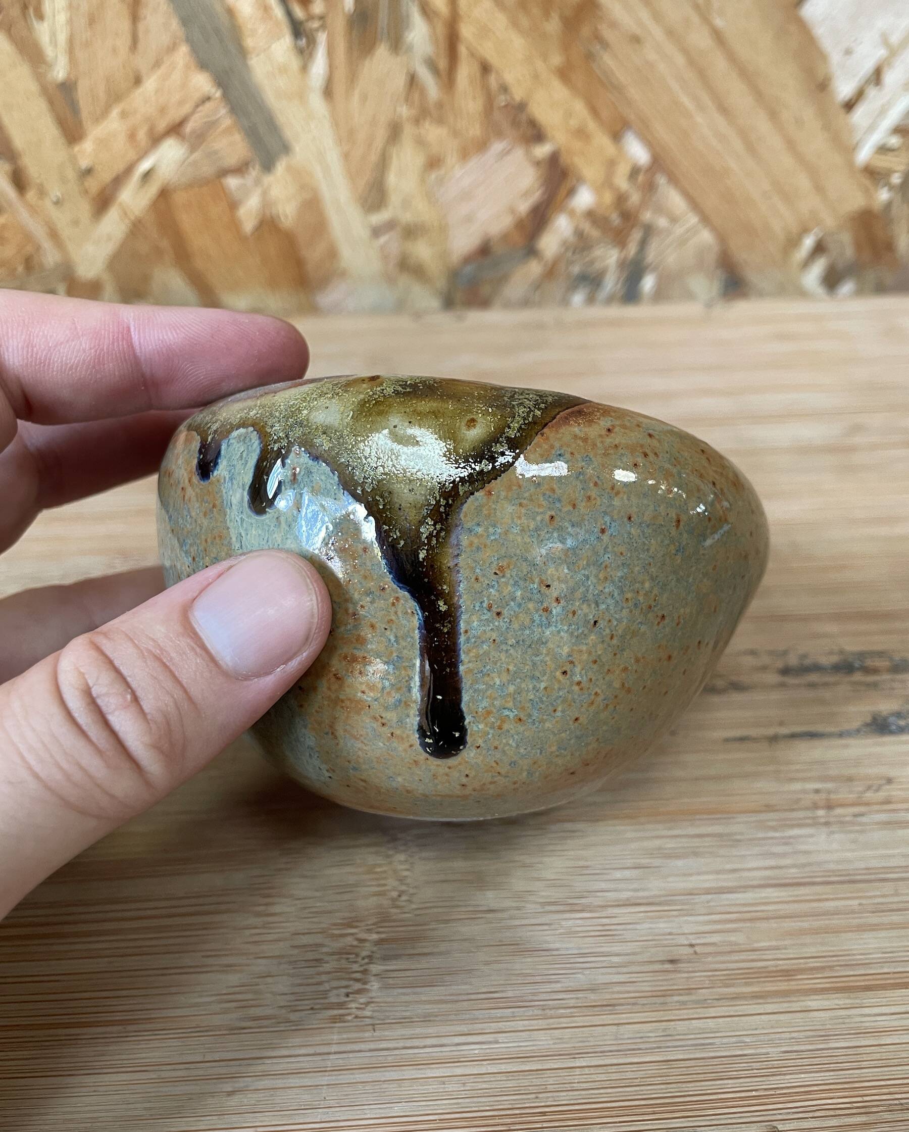 Flower spade in Puisaye sandstone by Jean Cacheleux