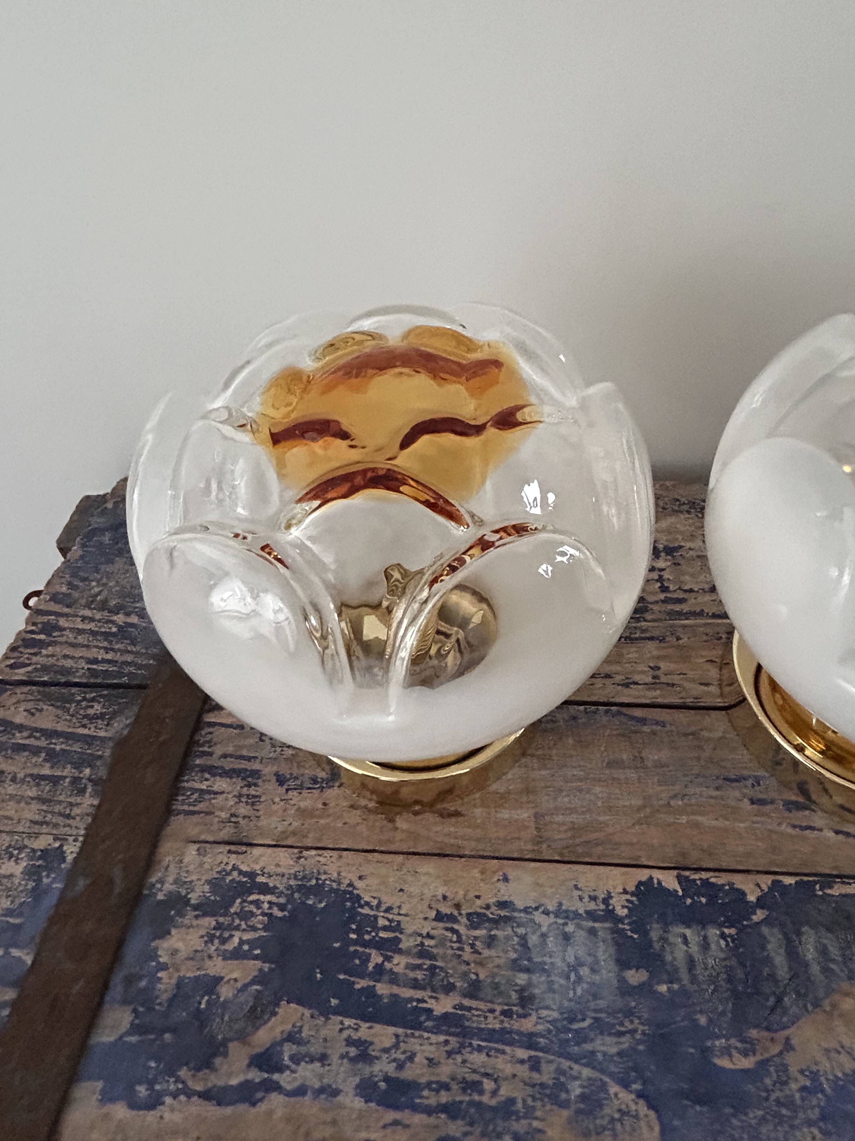 Lot de deux appliques fleurs en verre de Murano