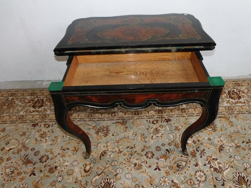 Napoleon III game table