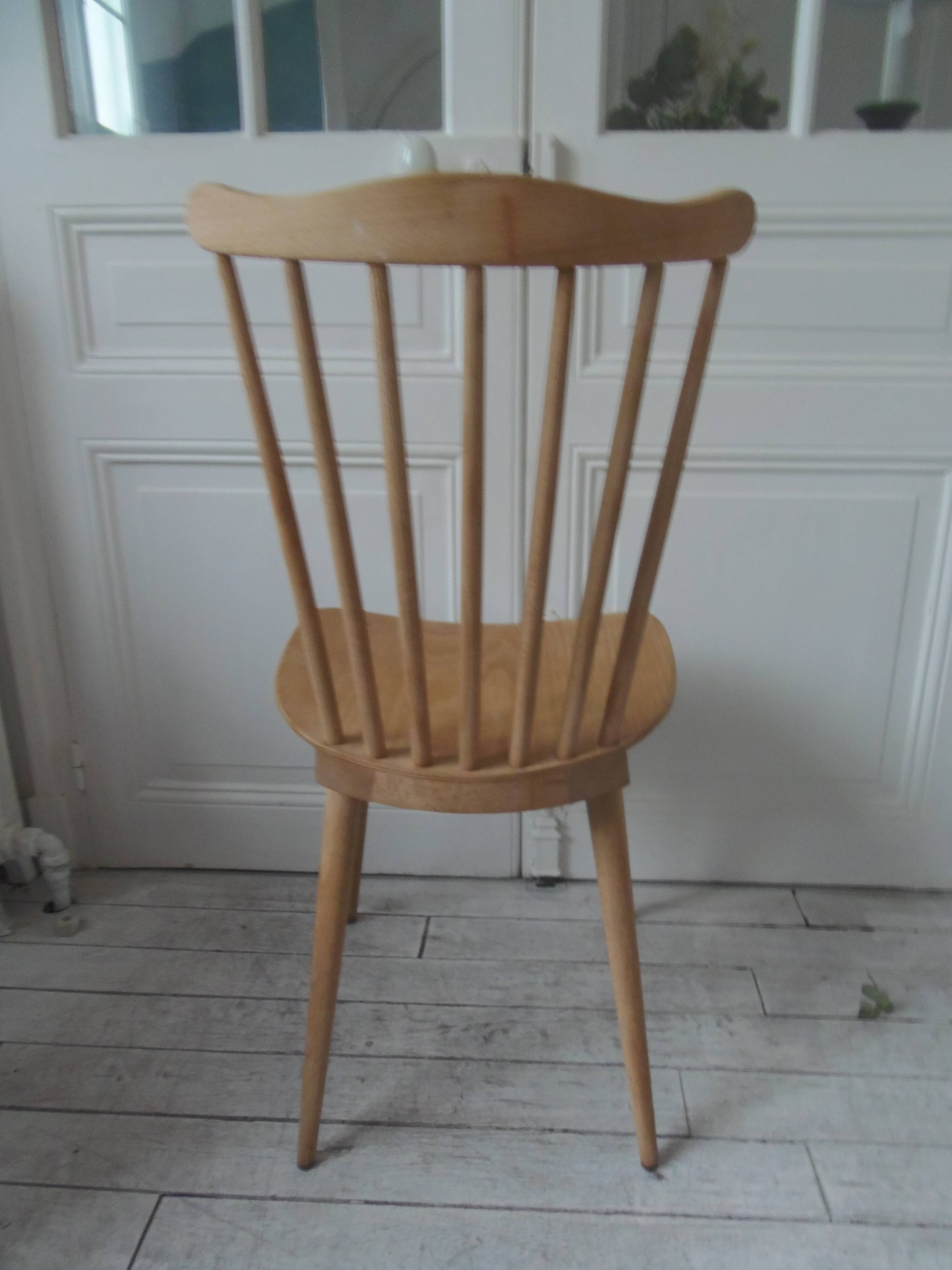Vintage Scandinavian design chair in beech, waxed finish.