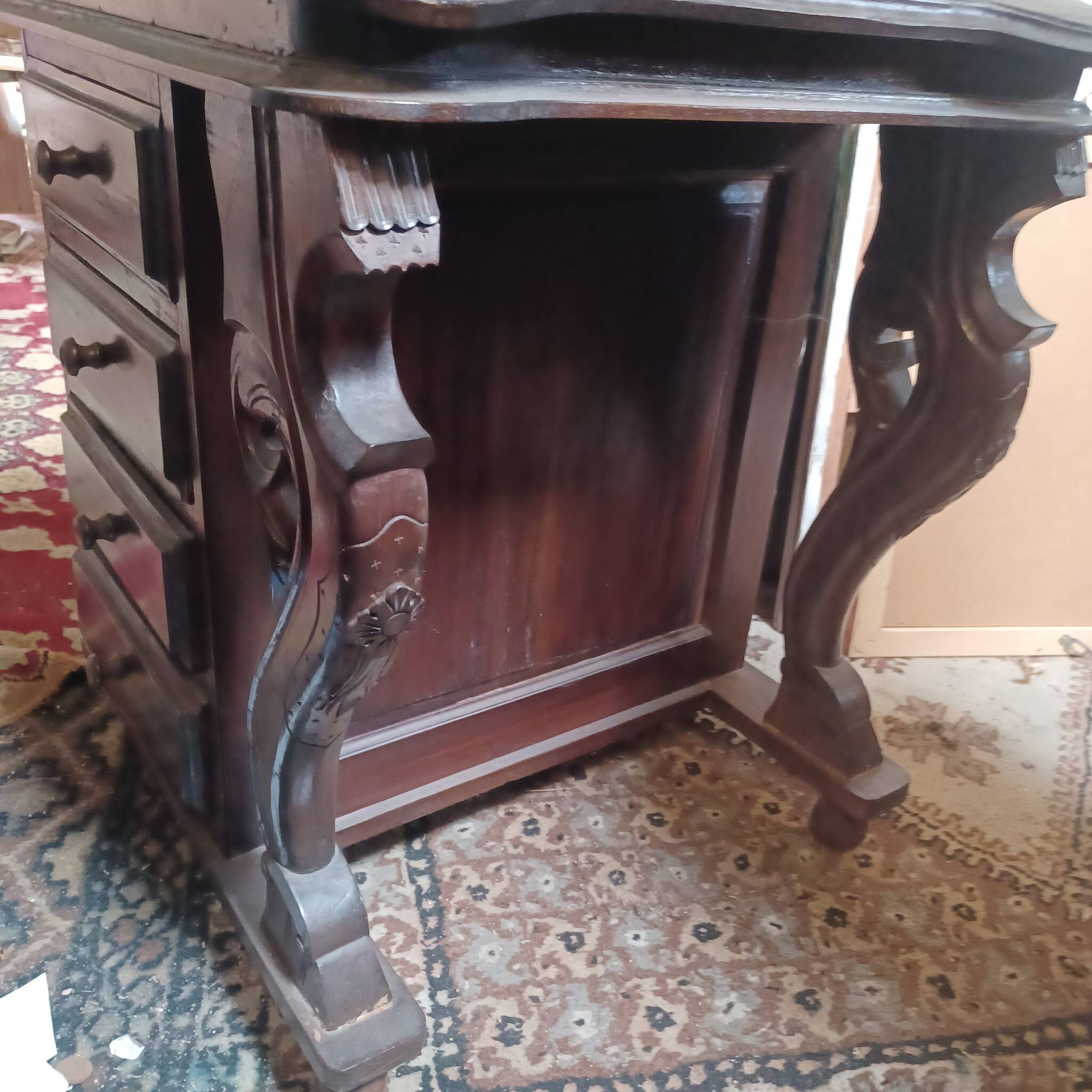 Victorian furniture