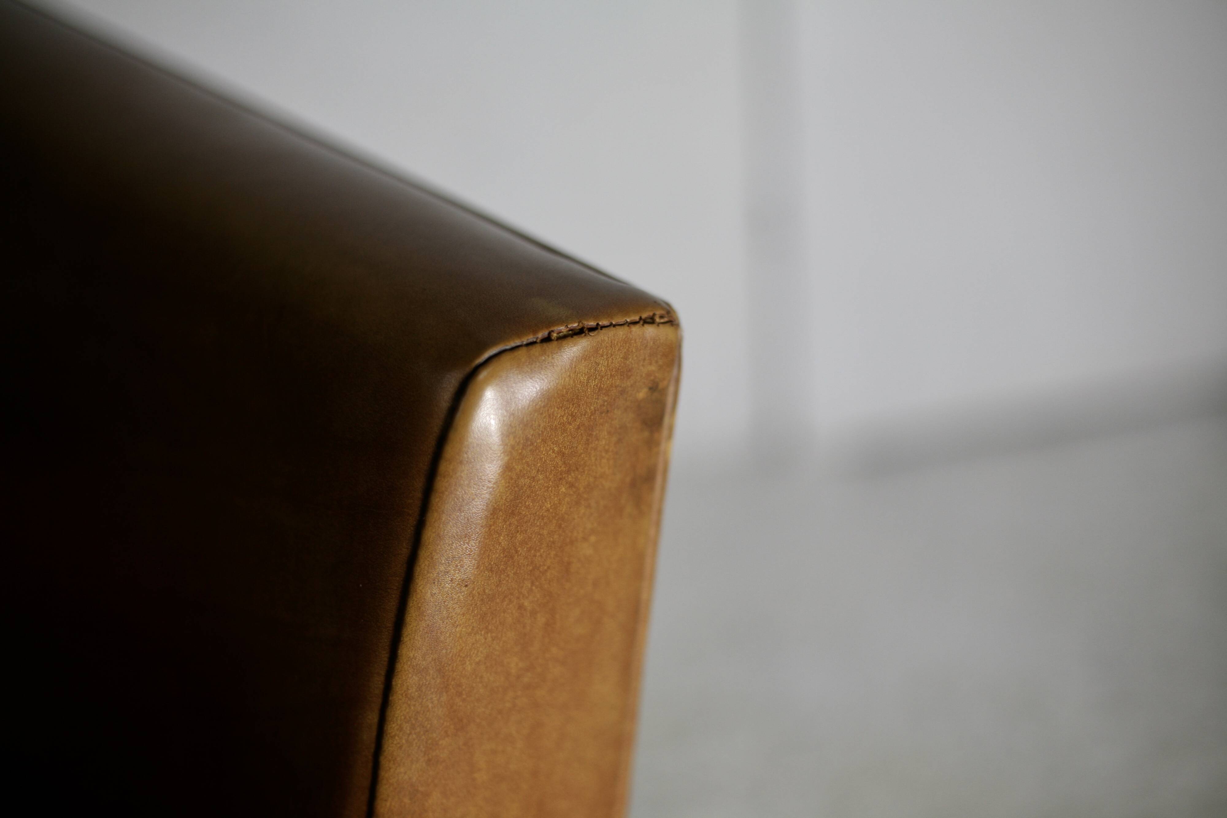 Armchair Jacques Adnet, style circa 1955