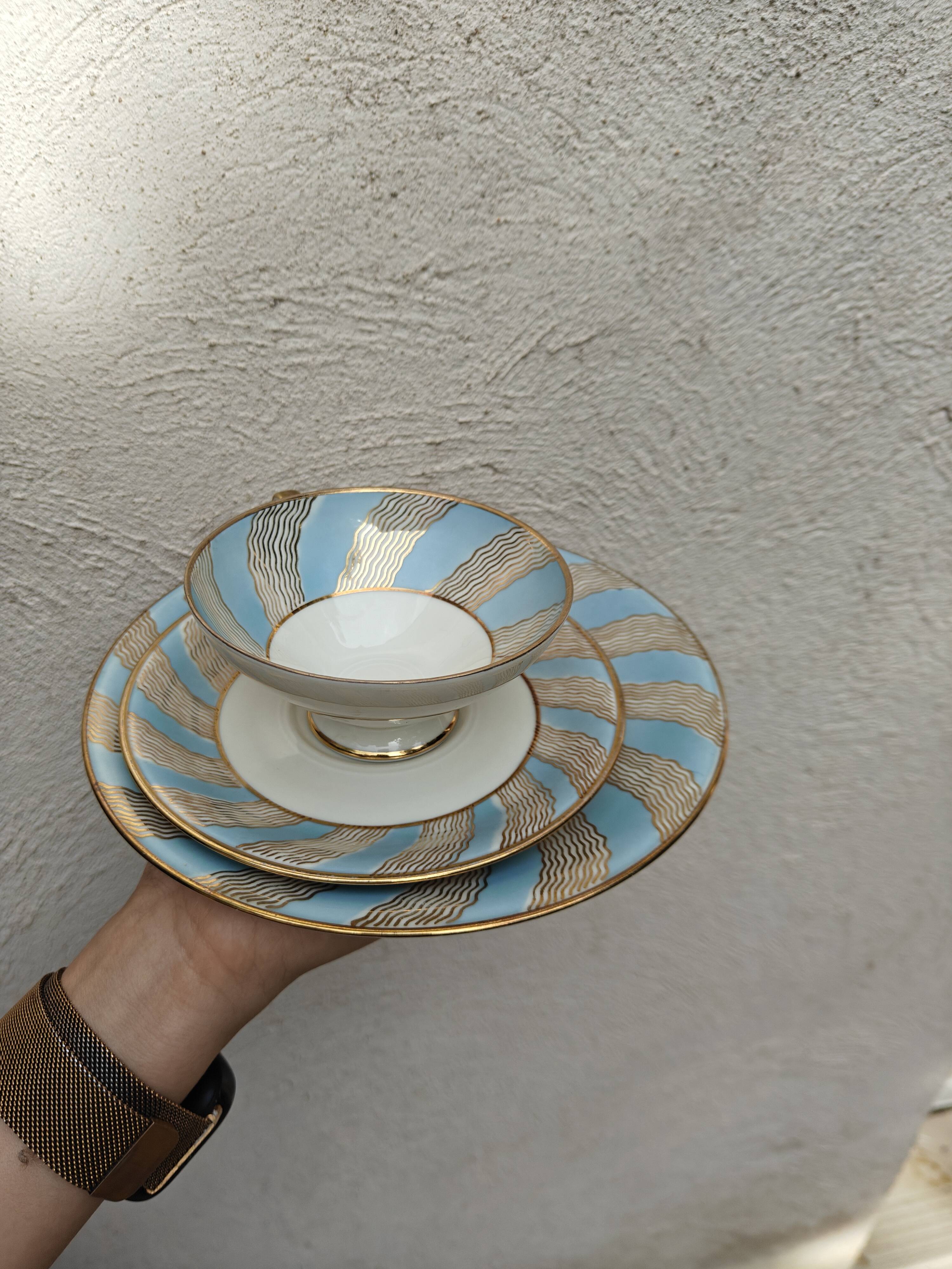 Vintage Bavaria ivory tea/coffee trio, sky blue & gold graphic waves.
