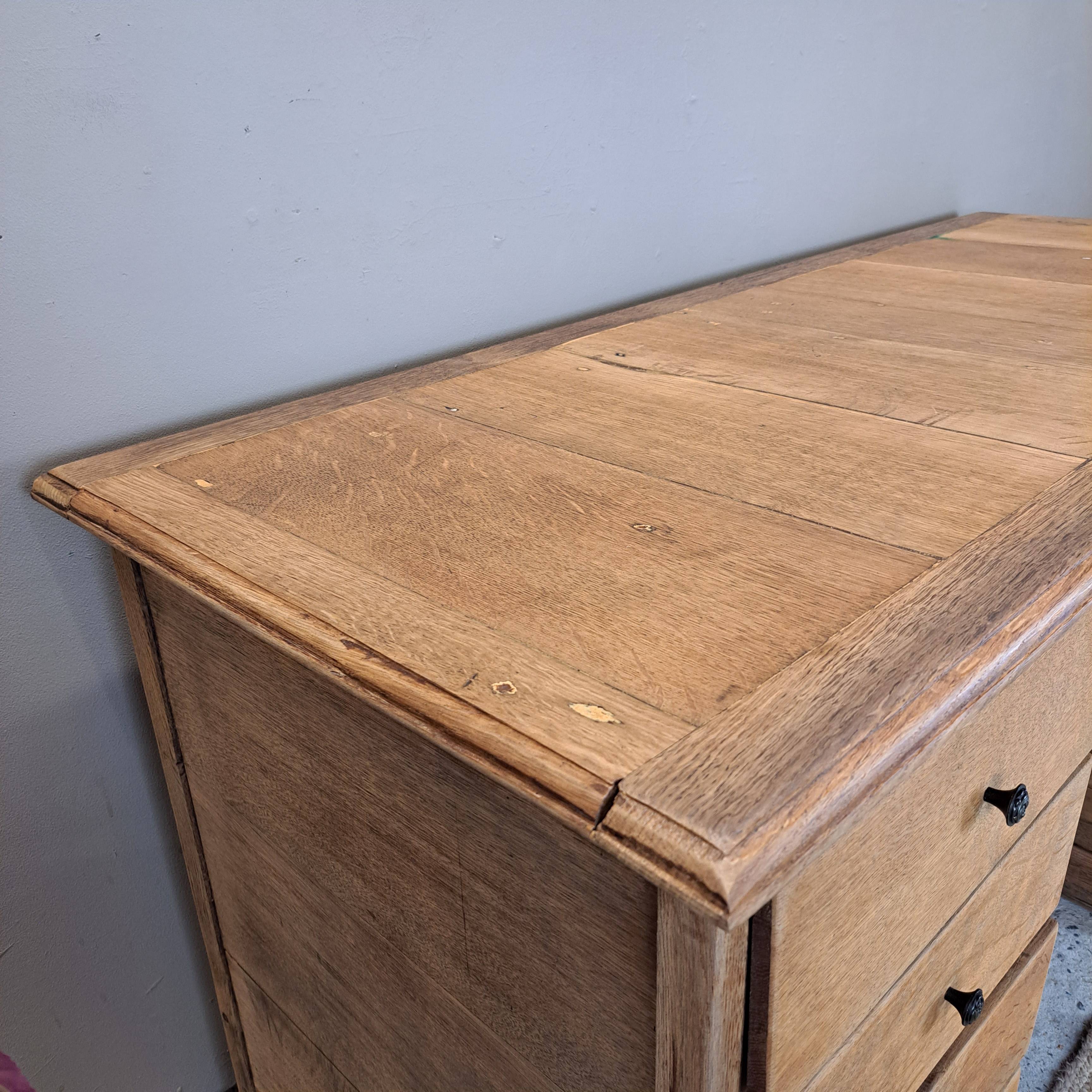 Bureau en chëne