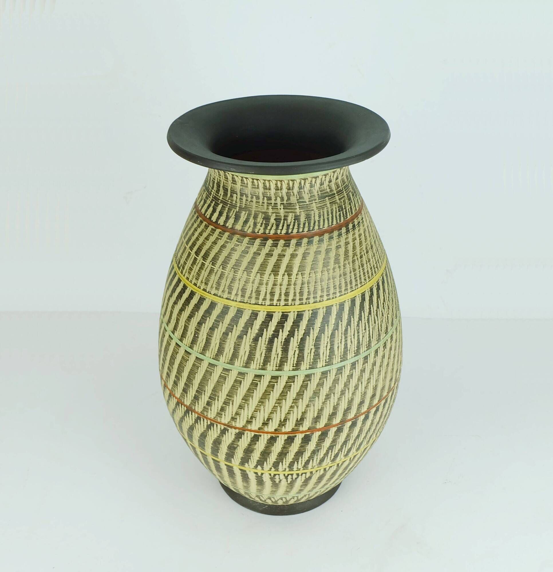 duemler & breiden 1950's mid century VASE floorvase model 32/35 sgraffito