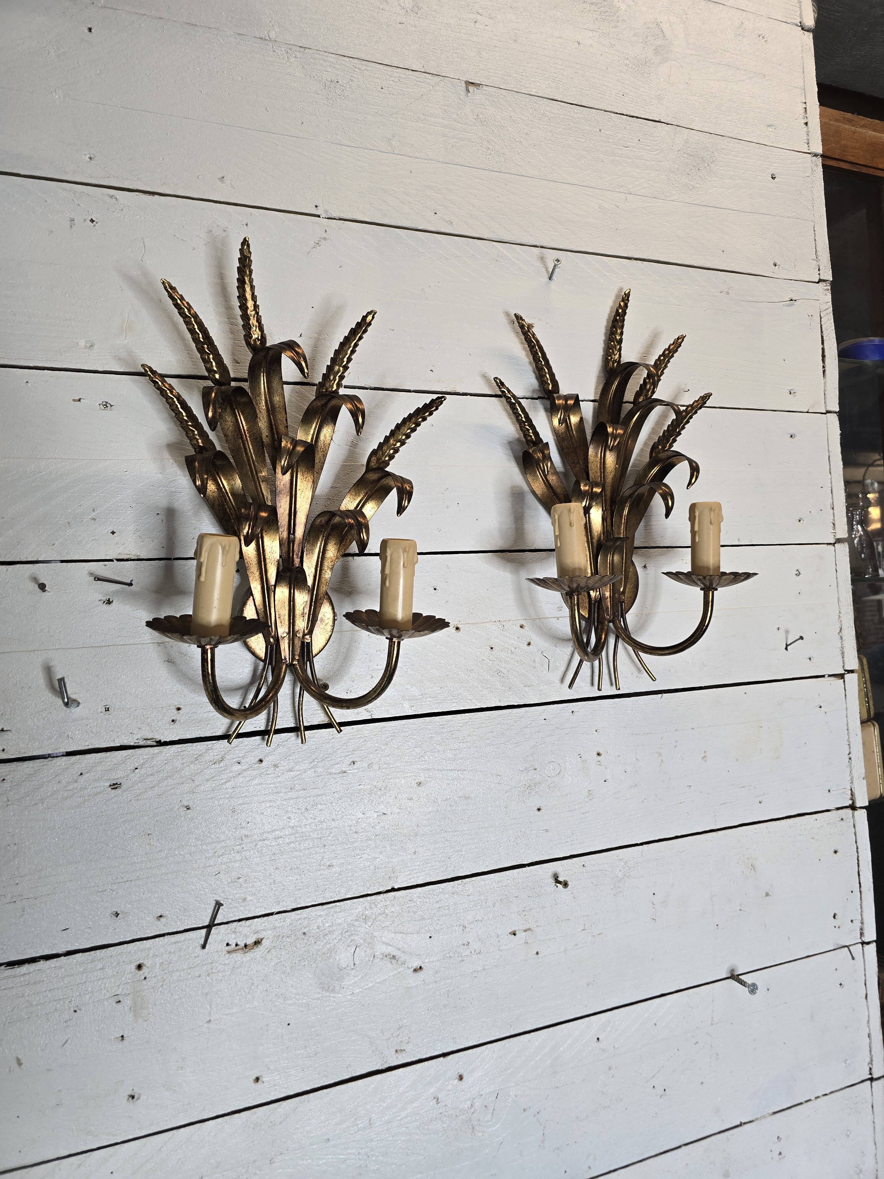 Pair of wheat ear wall lights from the 70s