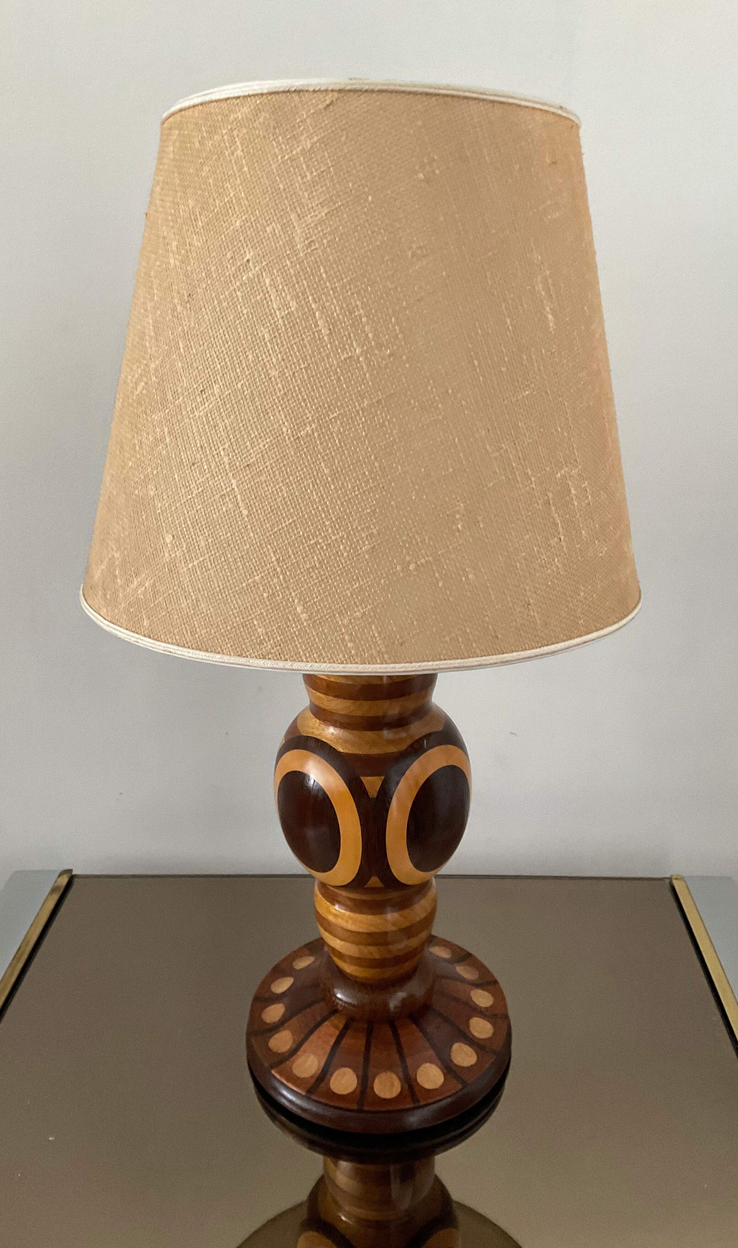 Vintage lamp in inlaid wood 60s-70s