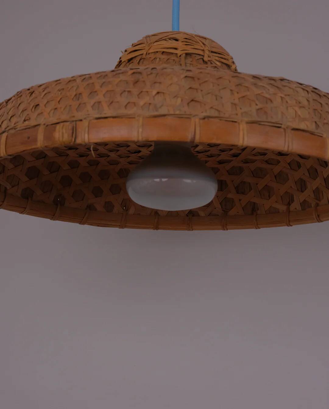 Suspension en cannage