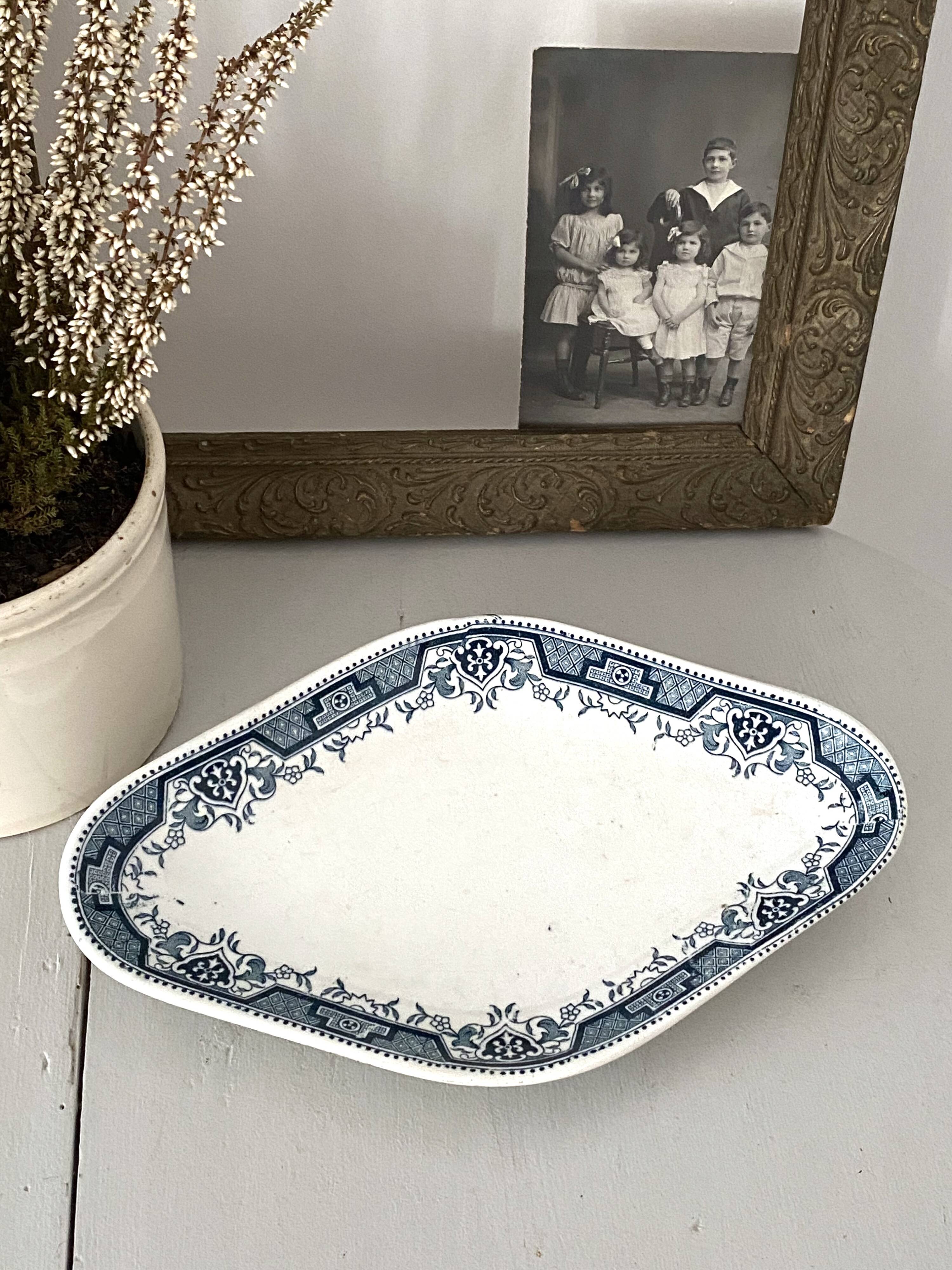 Small old Moulin des Loups dish