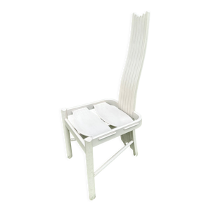 Chaise moderniste bois massif