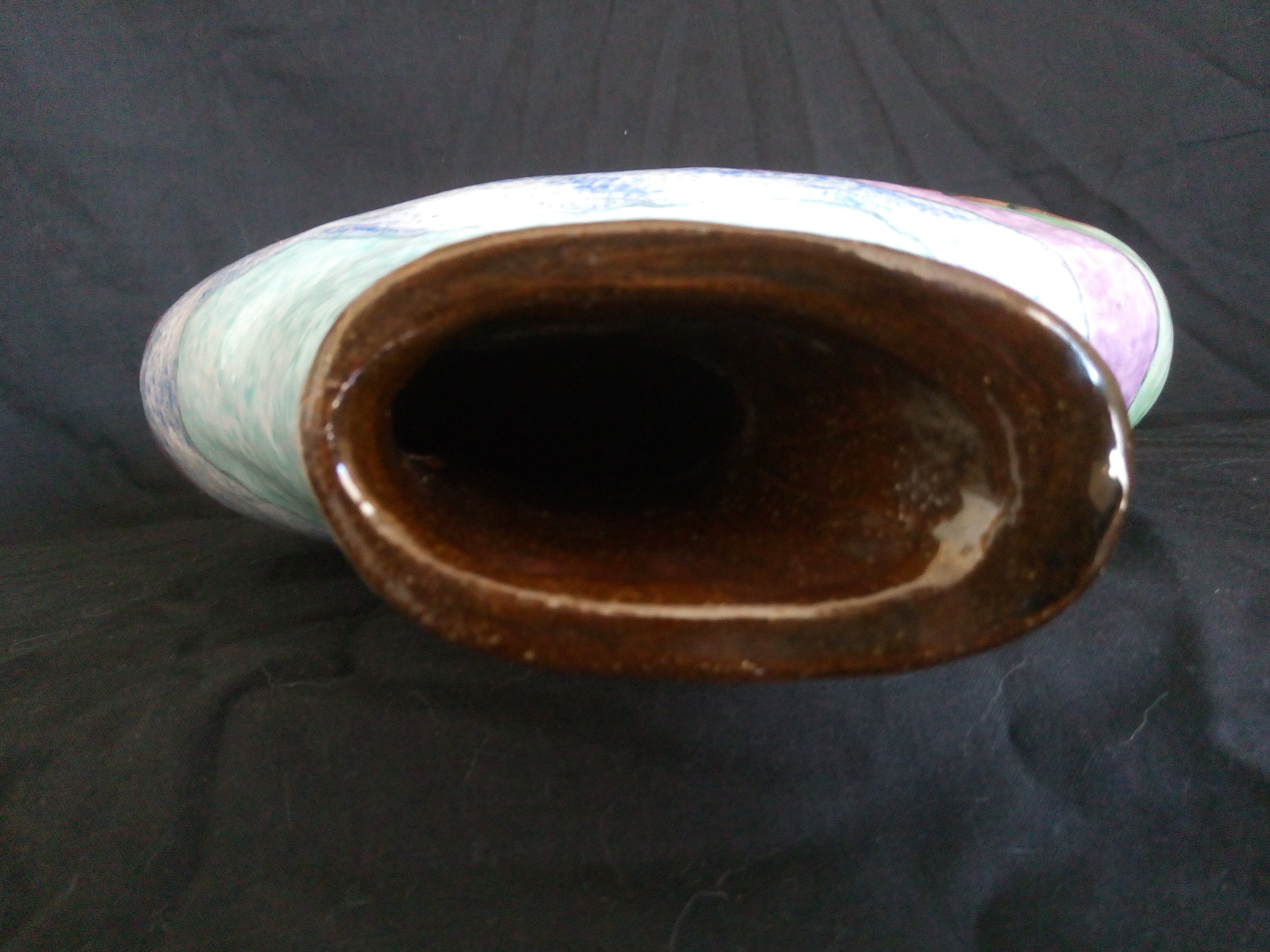 Vase Art Déco en grès, peint à la main d'un paysage champêtre