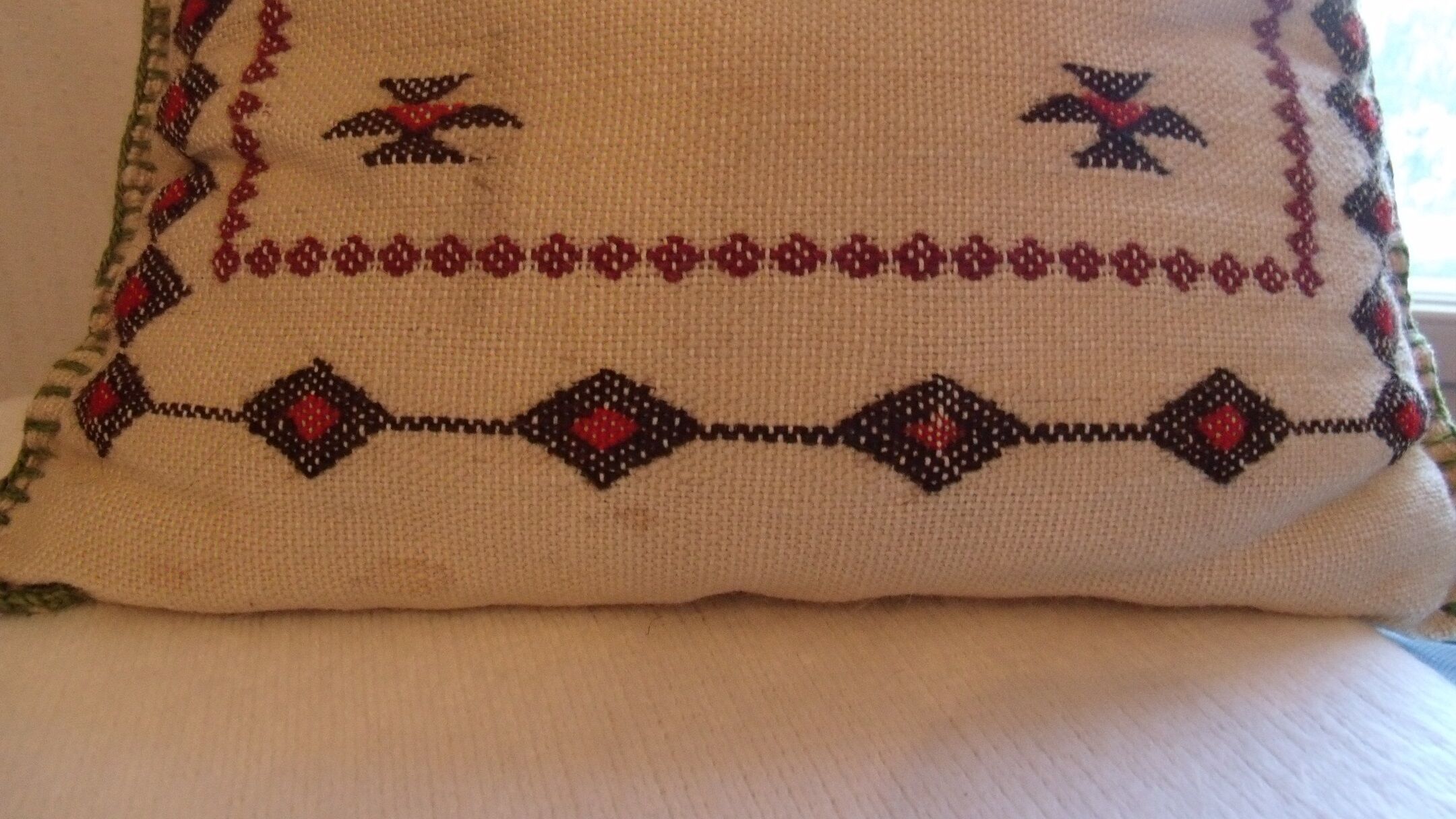 Lot of 2 ethnic wool cushions