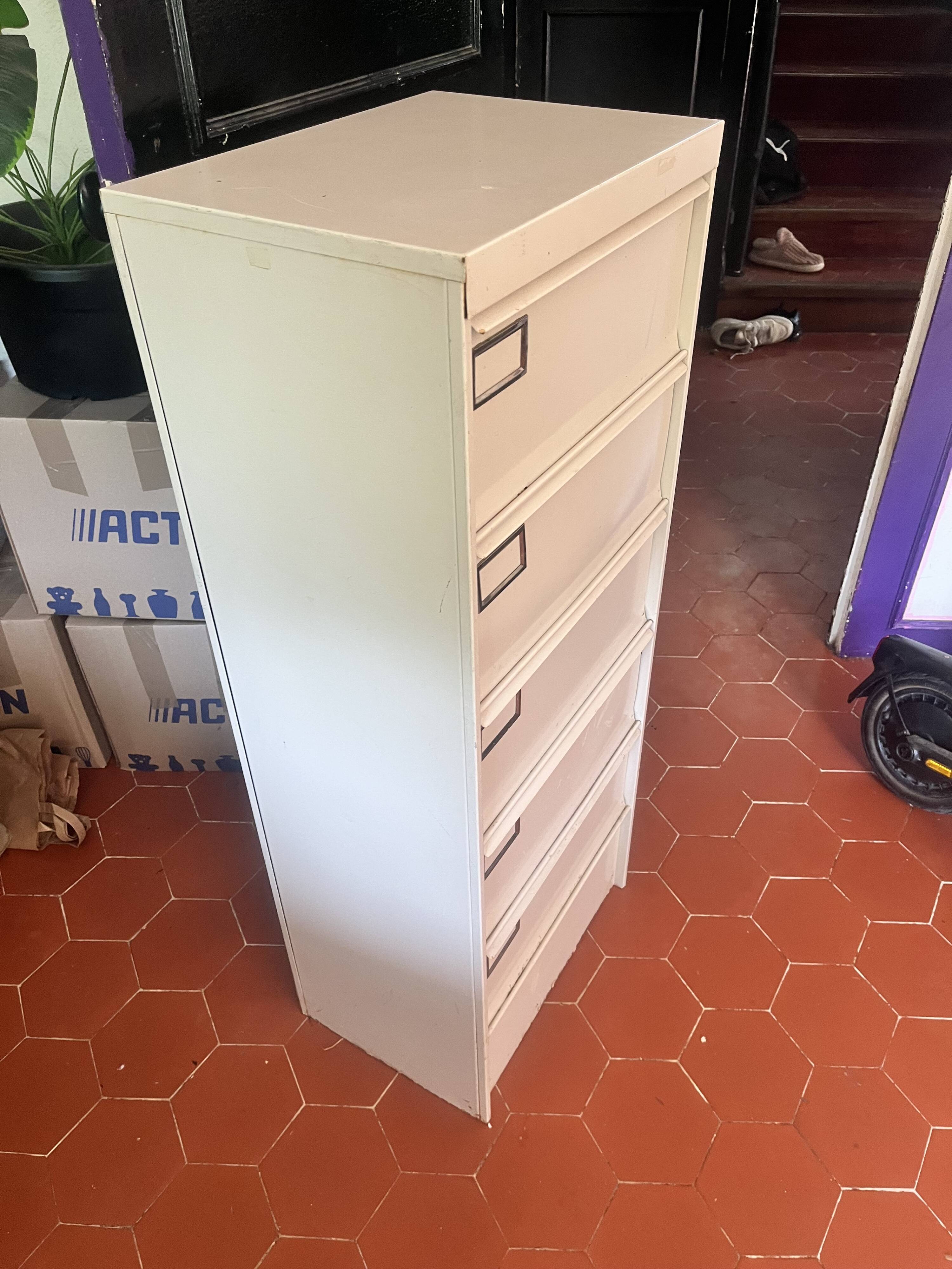 Vintage Industrial Style Metal Cabinet with 5 Compartments