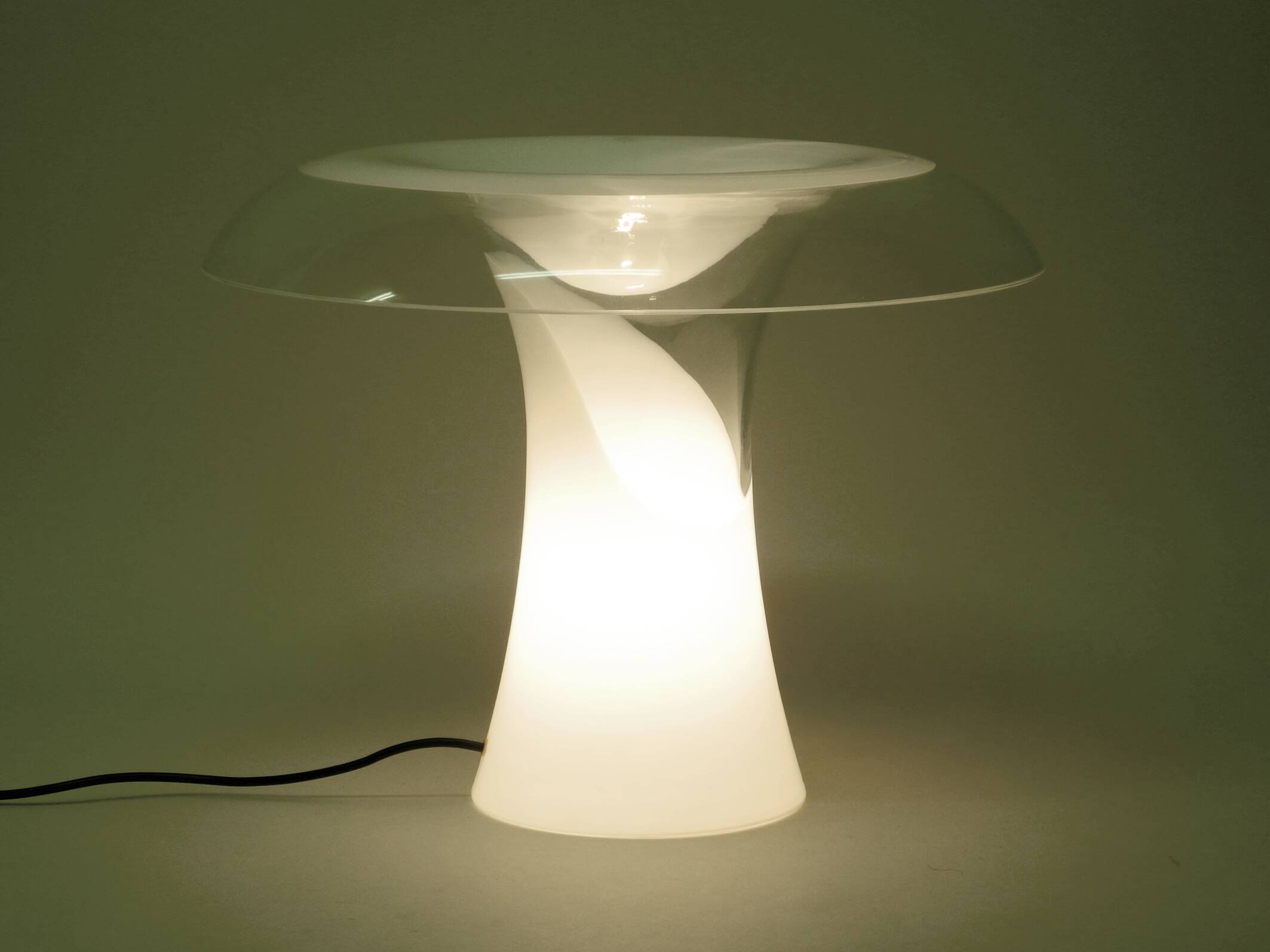 Huge 1960s italian two-piece Murano glass mushroom table lamp by Vistosi