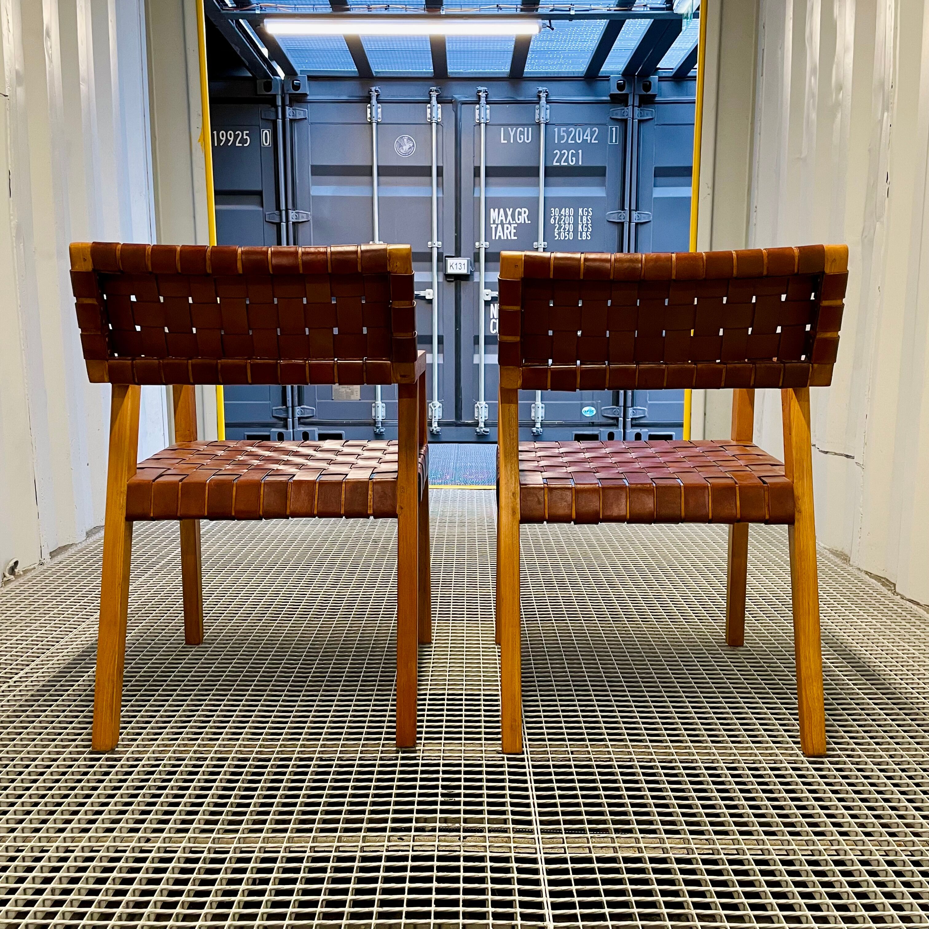 Olivier de Schrijver - Boss armchairs in leather straps - vintage