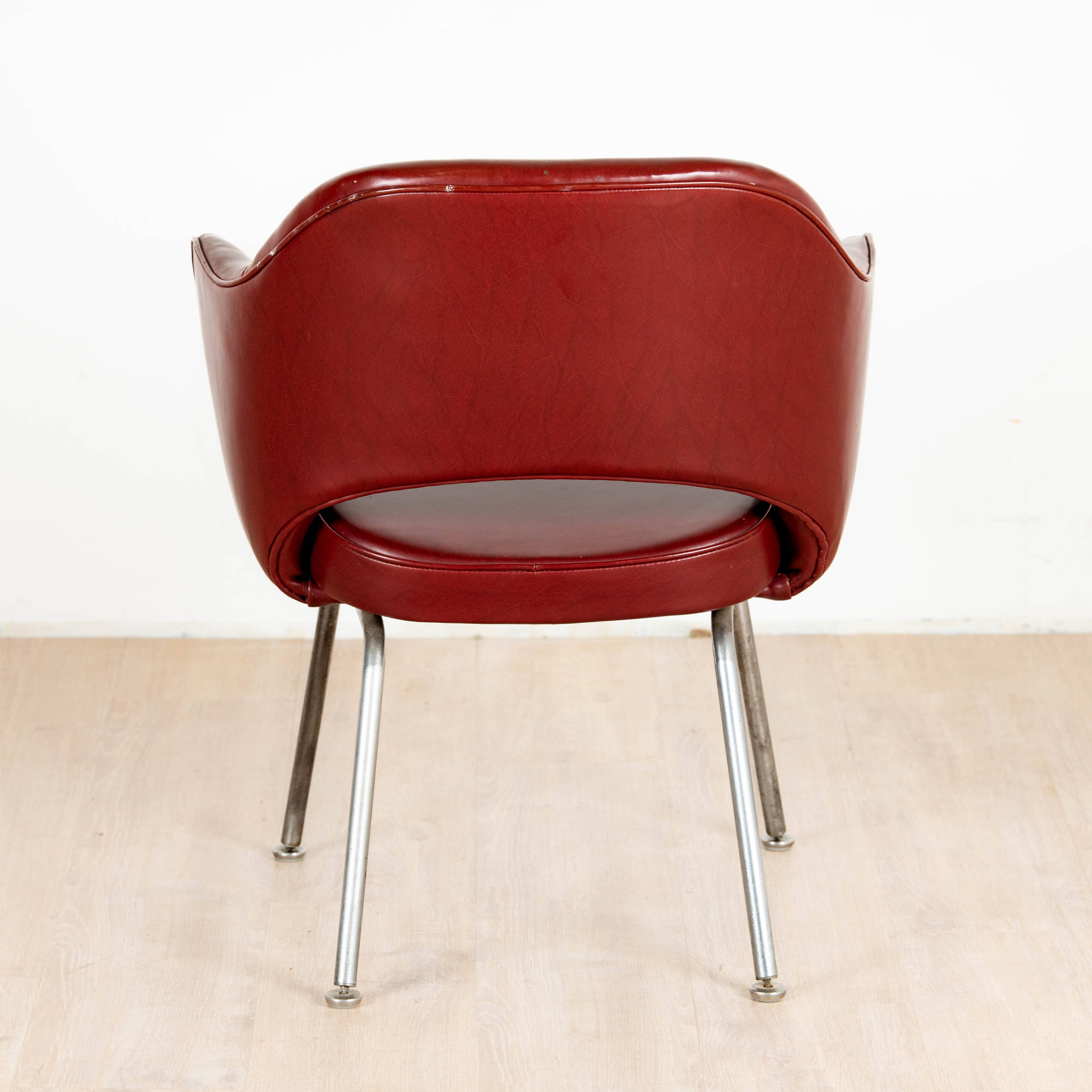 "Conference" armchair by Eero Saarinen for Knoll international, 1957