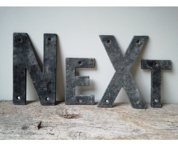 Letters metal vintage next