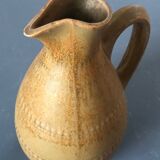 Digoin pitchers