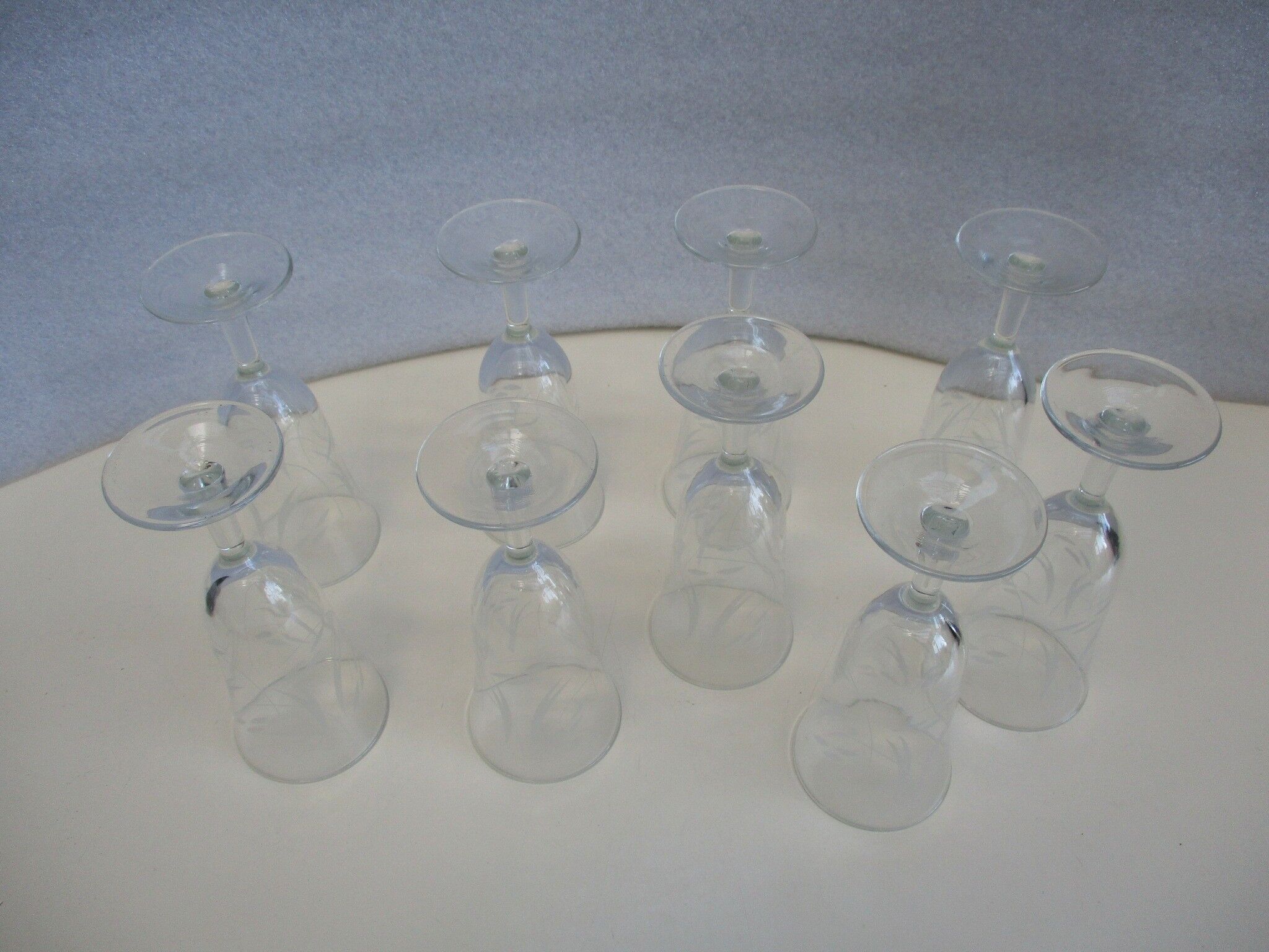 Flûtes à champagne, forme tulipe , verre gravé, lot de 9 Selency