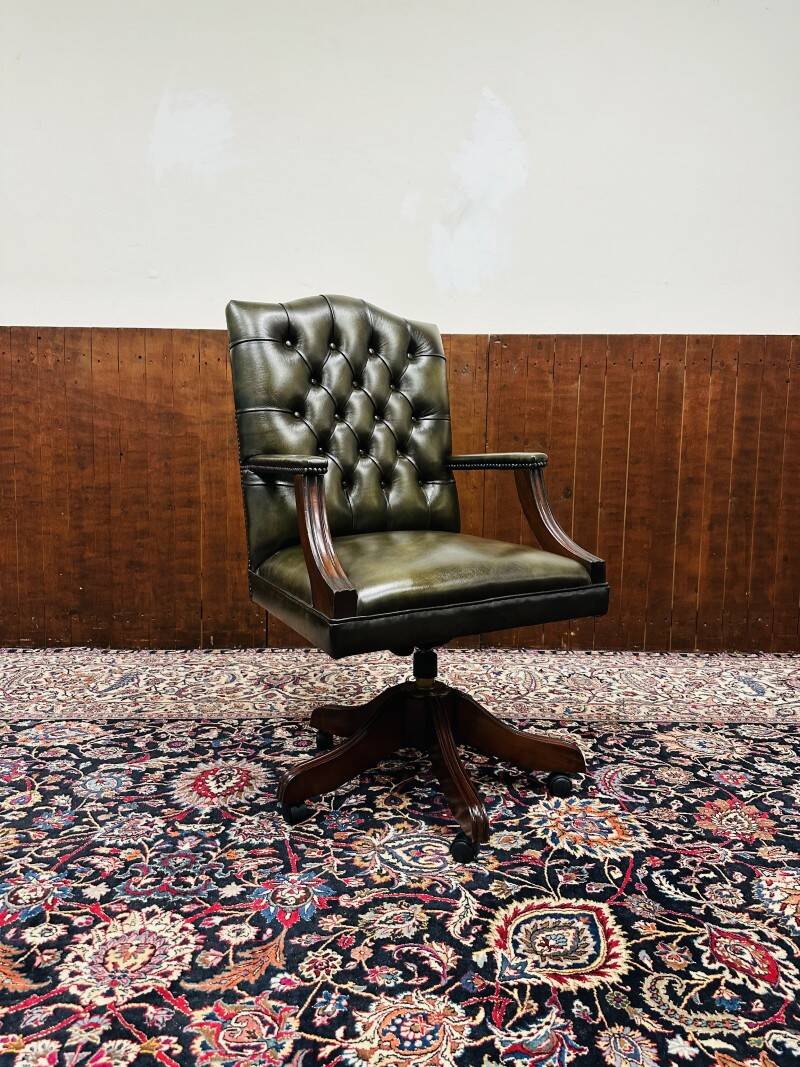 Fauteuil de bureau Chesterfield President vert olive