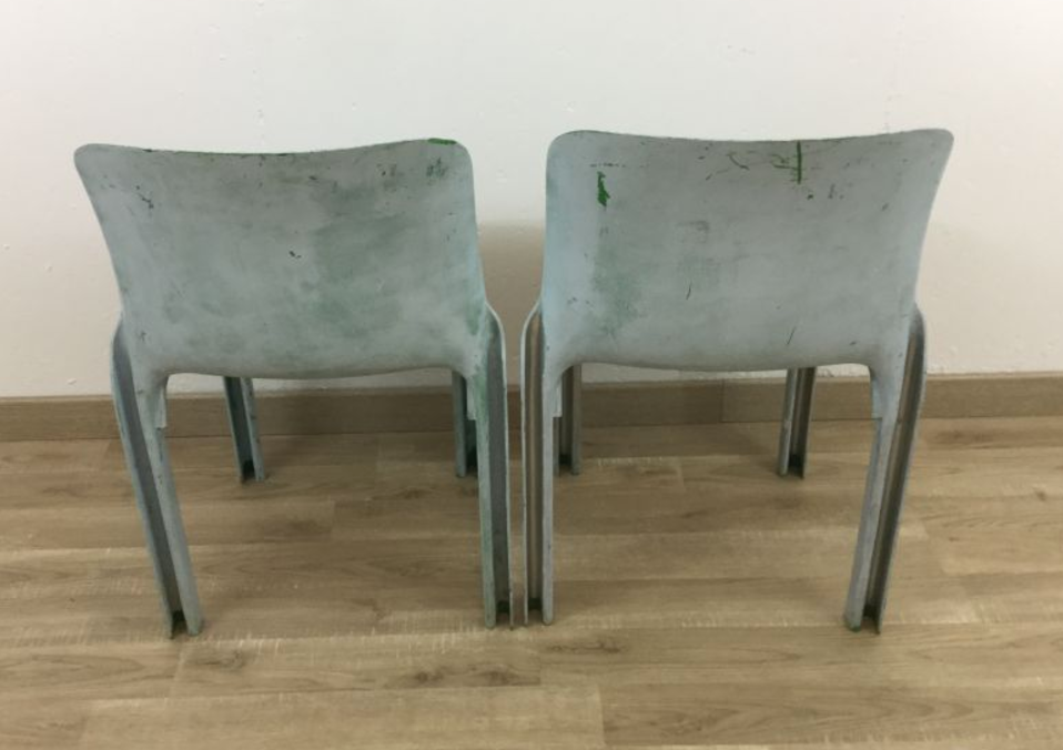 Pair of chairs Artemide "Selene" Vico Magistretti, 1960