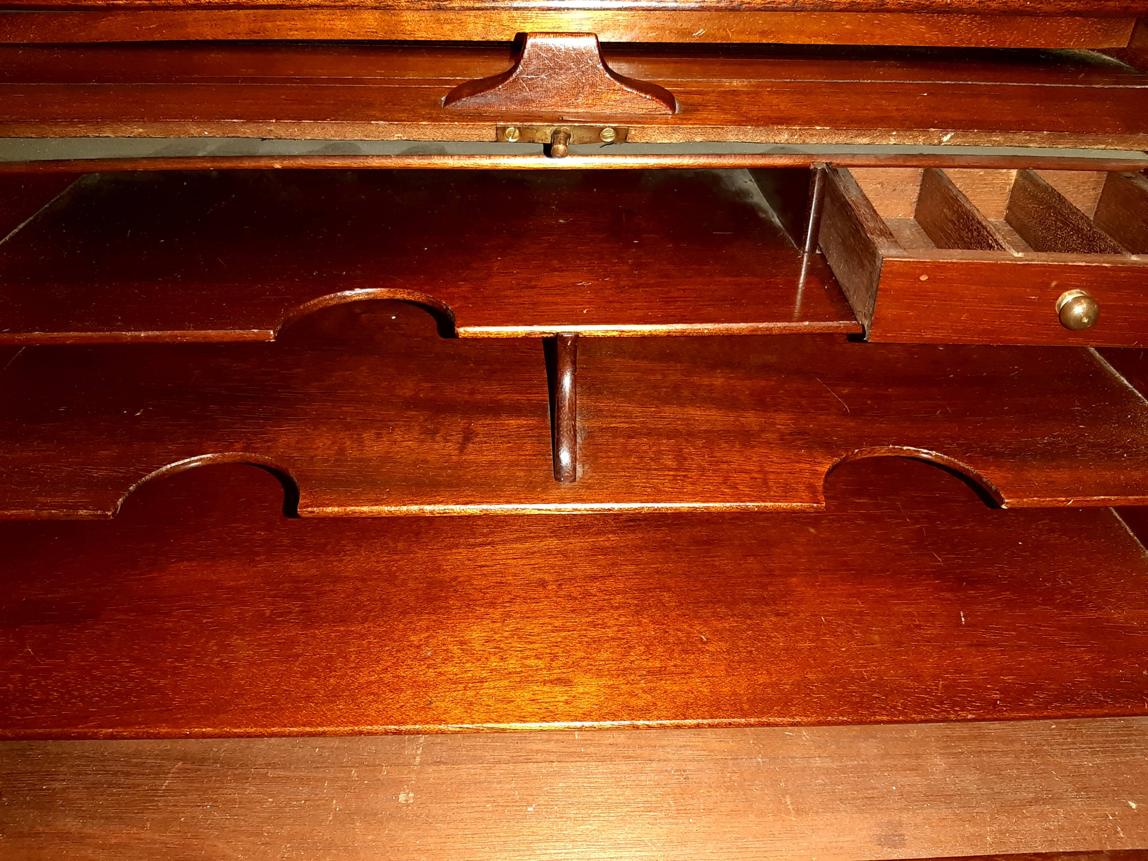 Office Secretary art deco