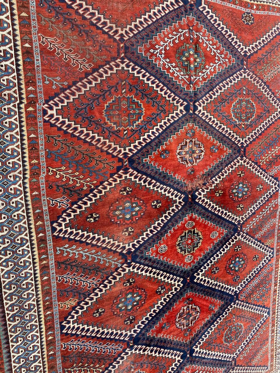 Persian carpet of ghashghai 218x310 cm