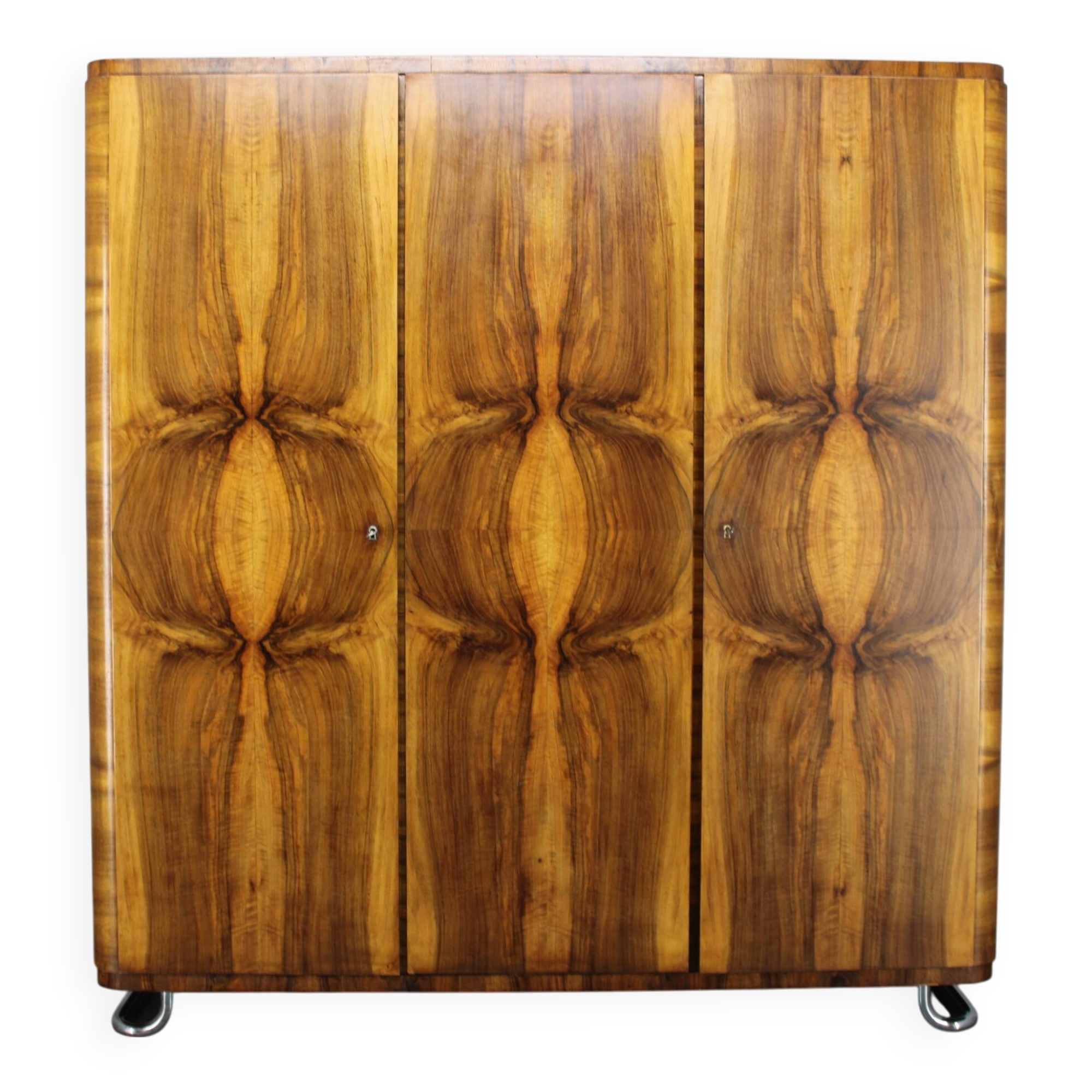 1930s Bauhaus Wardrobe by Vichr & Spol in walnut Finish, Czechoslovakia