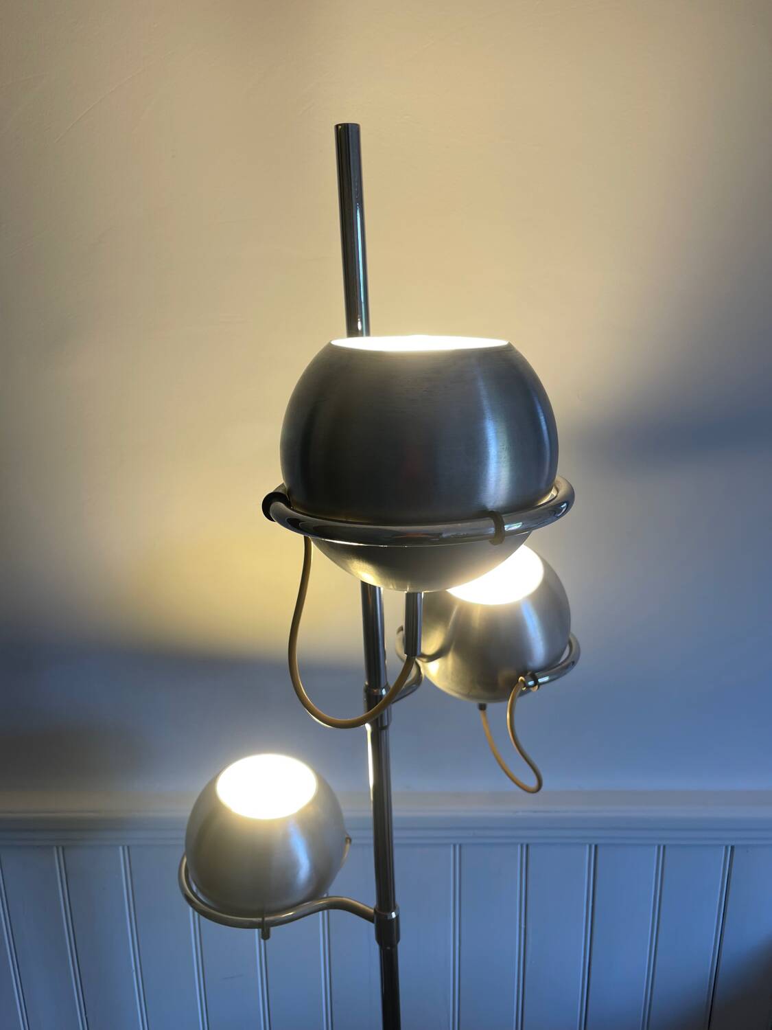 Monix eye ball floor lamp for Étienne Fermigier