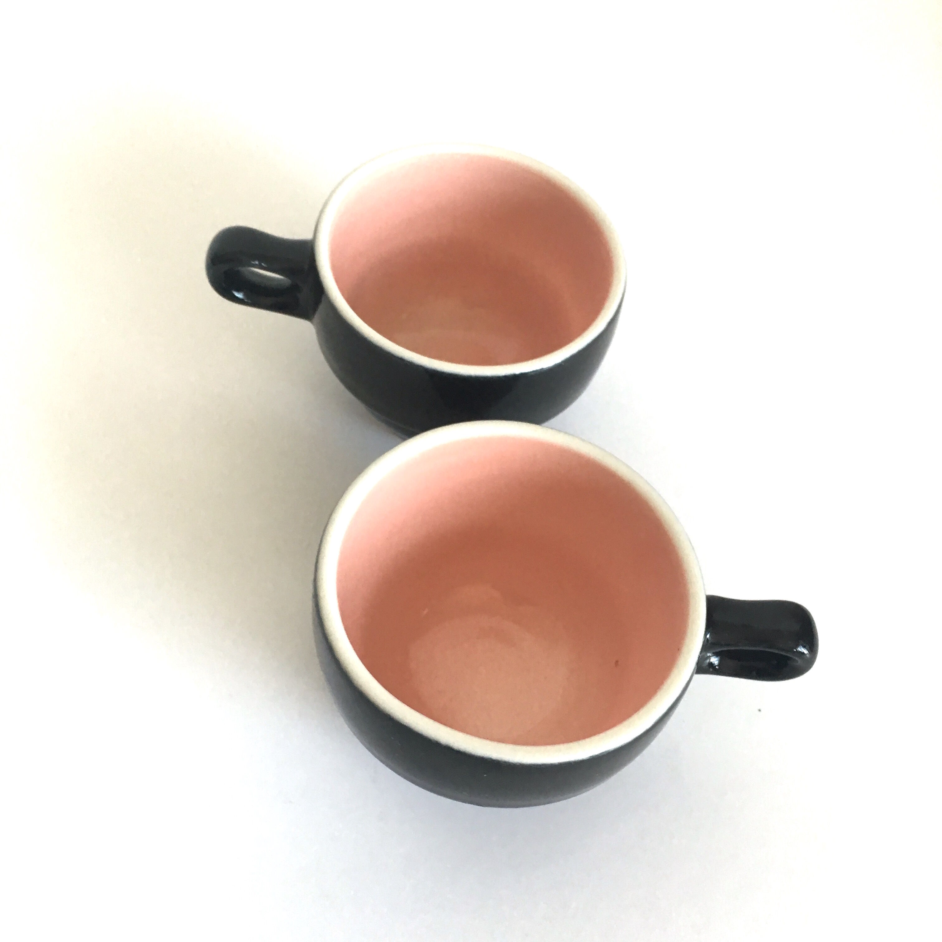 2 cups of vintage bistro coffee