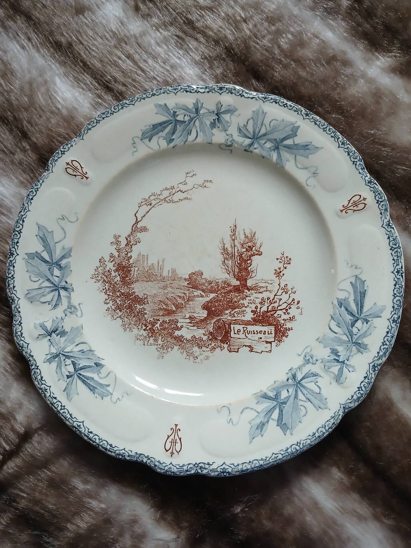 10 antique flat plates "Louis XIII" Choisy le Roi