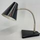 Lampe de table industrielle réglable vintage années 1950