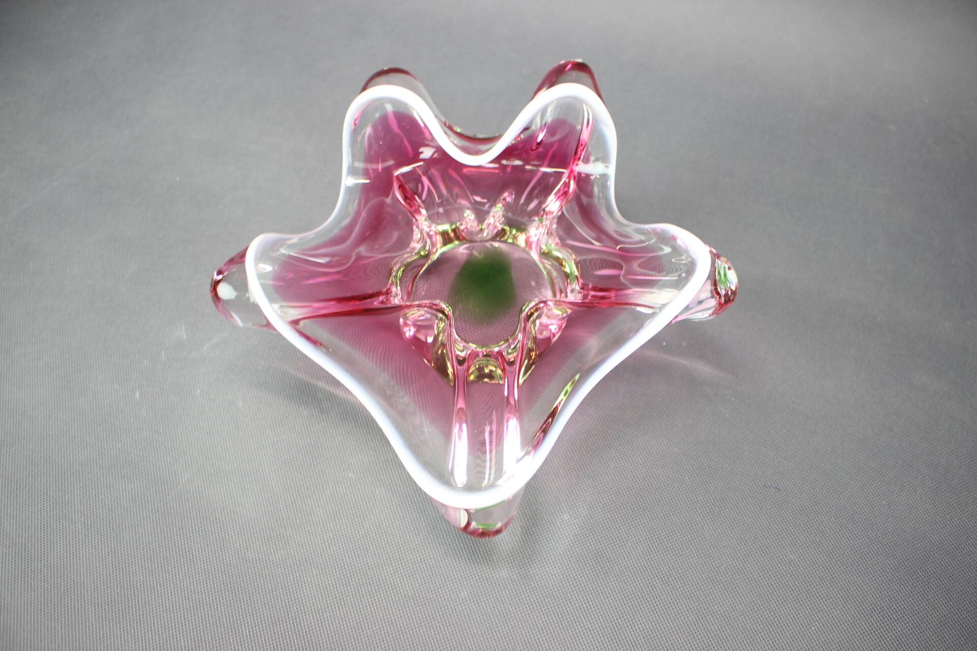 Mid-century pink and green Czech art glass bowl by Josef Hospodka.