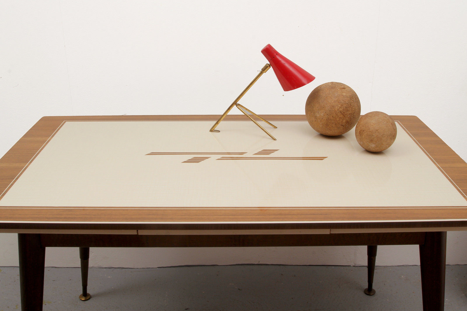 Adjustable coffee table formica 1950