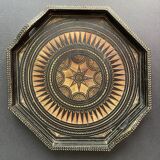 Octagonal carved wooden top