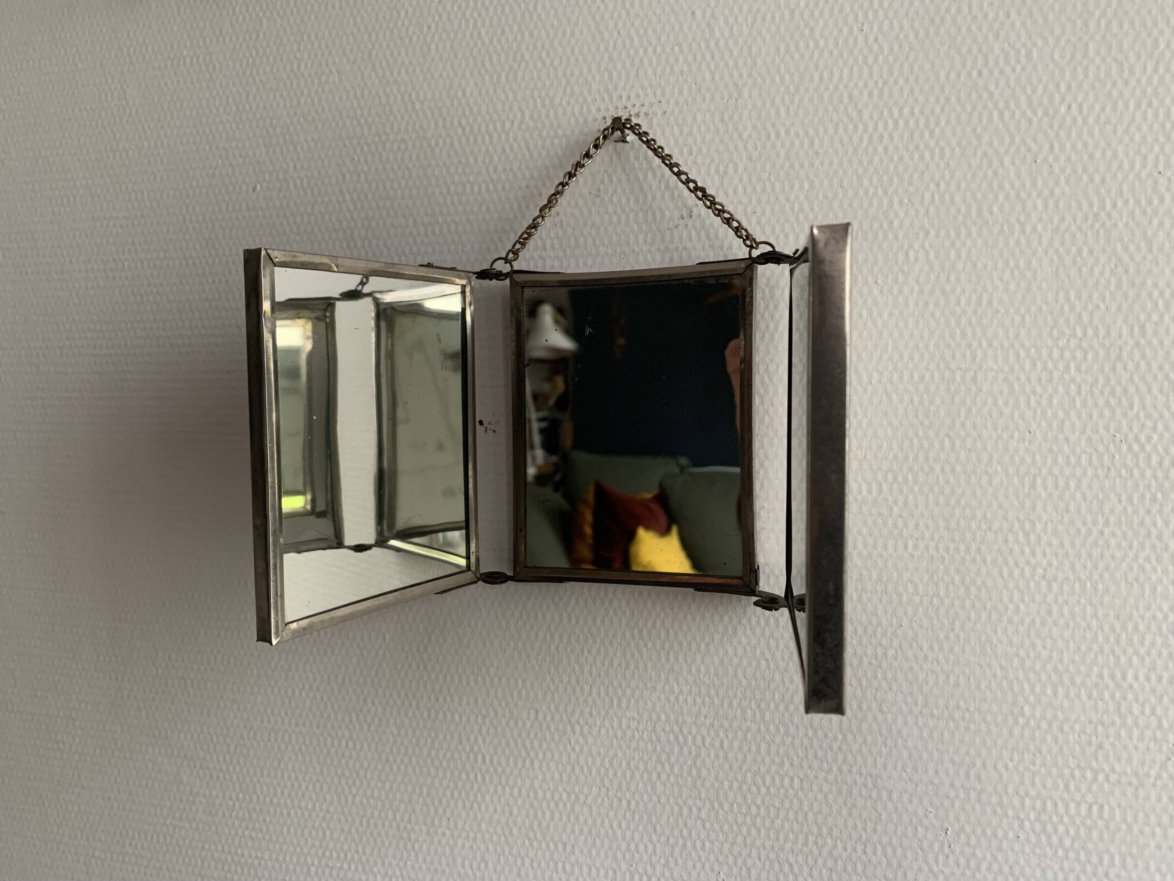 Miroir triptyque miniature, illustration exposition universelle de 1900