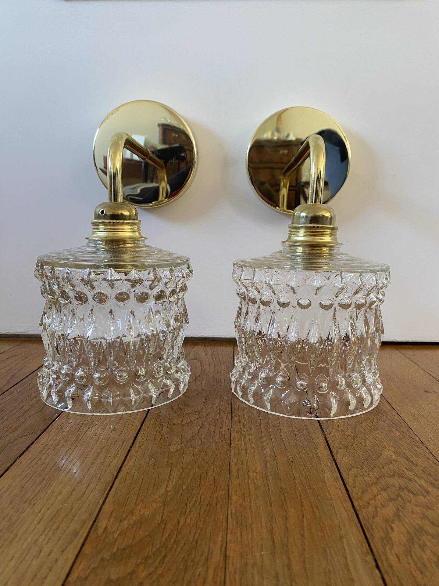 Pair of vintage wall lights