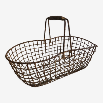 Panier grillagé de jardin