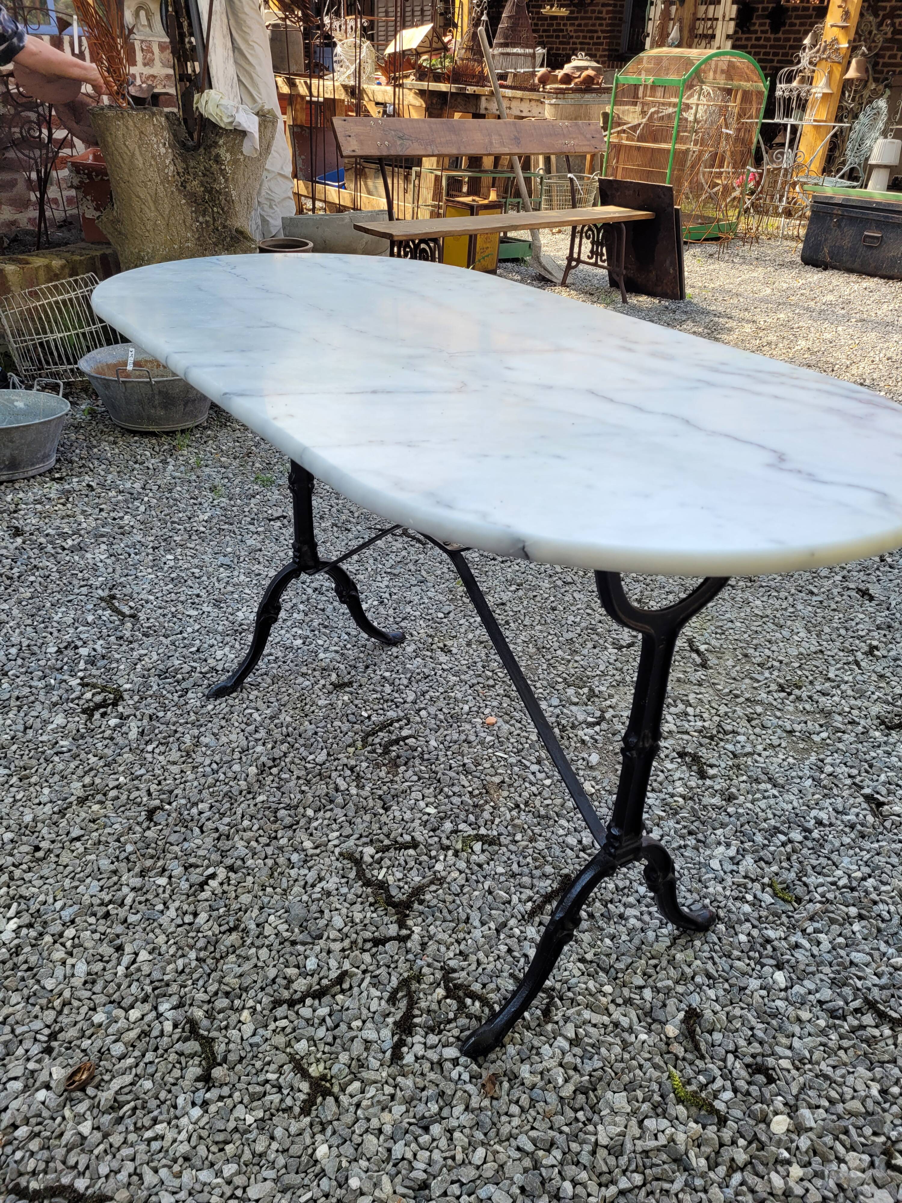 Table de bistrot marbre