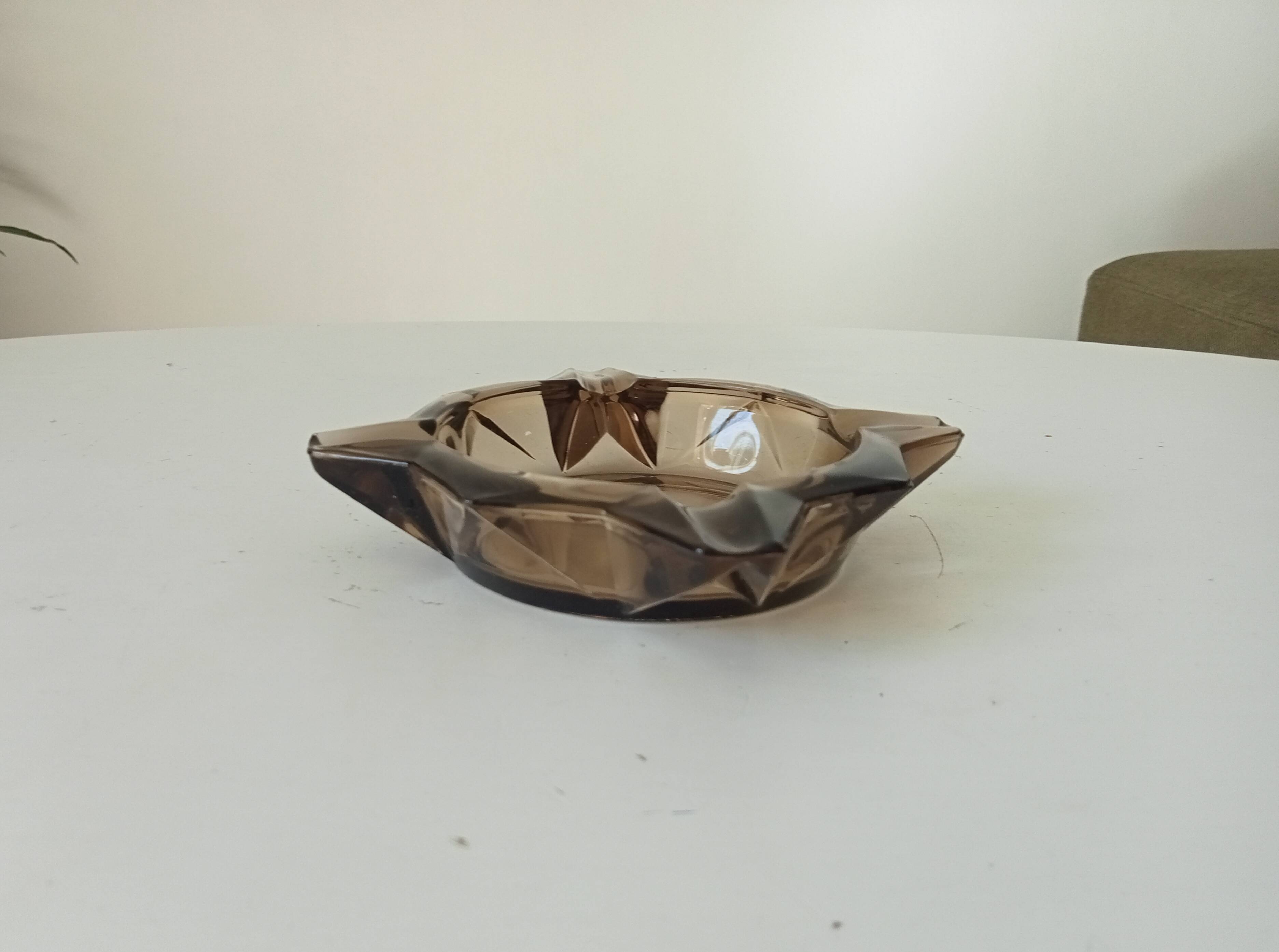 Cendrier Étoile par JG Durand Luminarc années 70