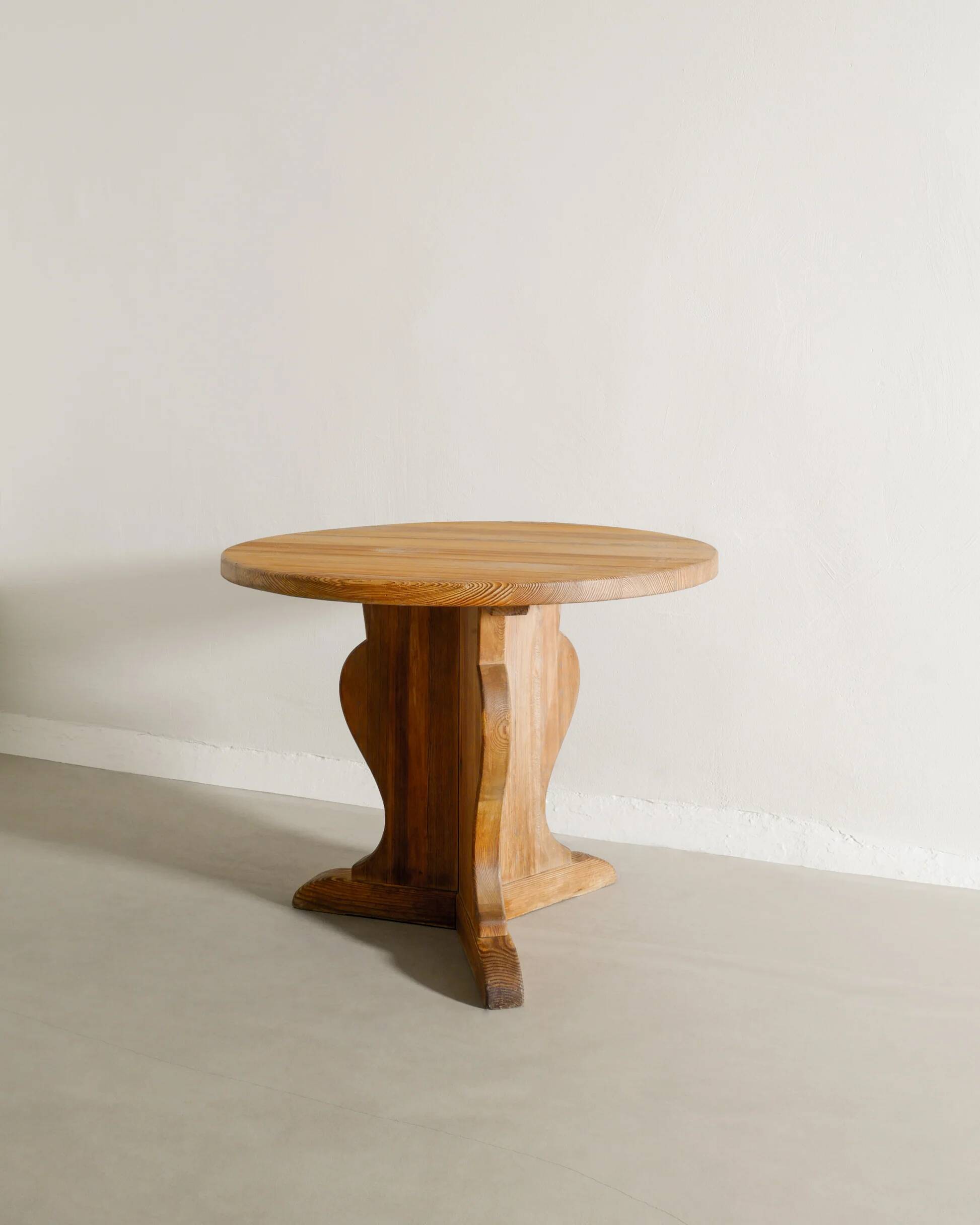 Swedish Wooden "Lovö" Side Table in Pine by Axel Einar Hjorth, 1940s