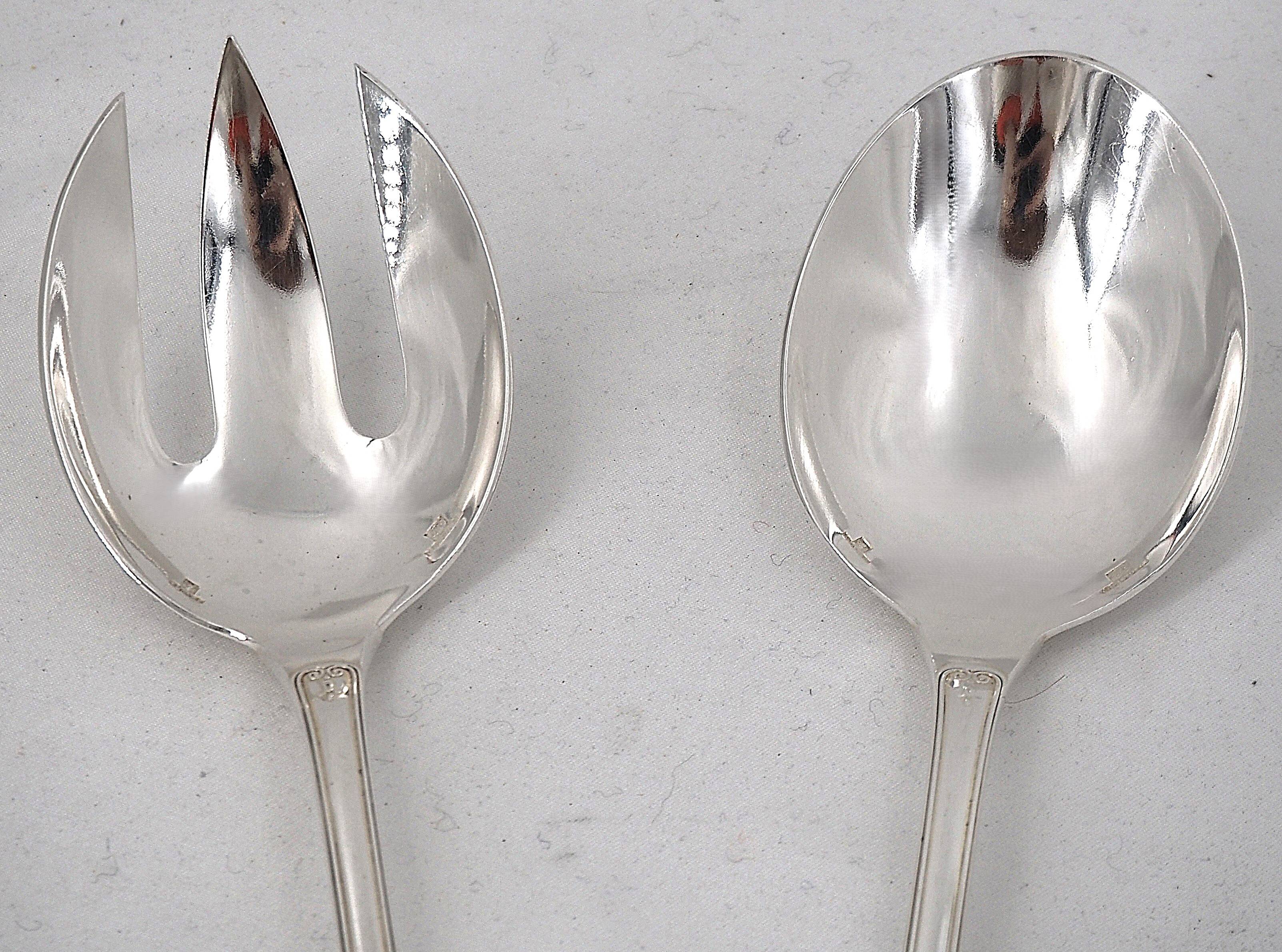 Christofle Malmaison, 2-piece salad serving set in silver-plated metal.