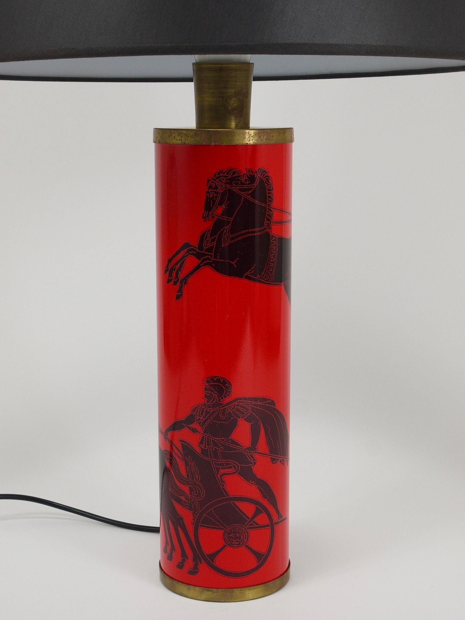 Piero Fornasetti Grande table lamp Bighe red and black mid-century, Italy, 1950s
