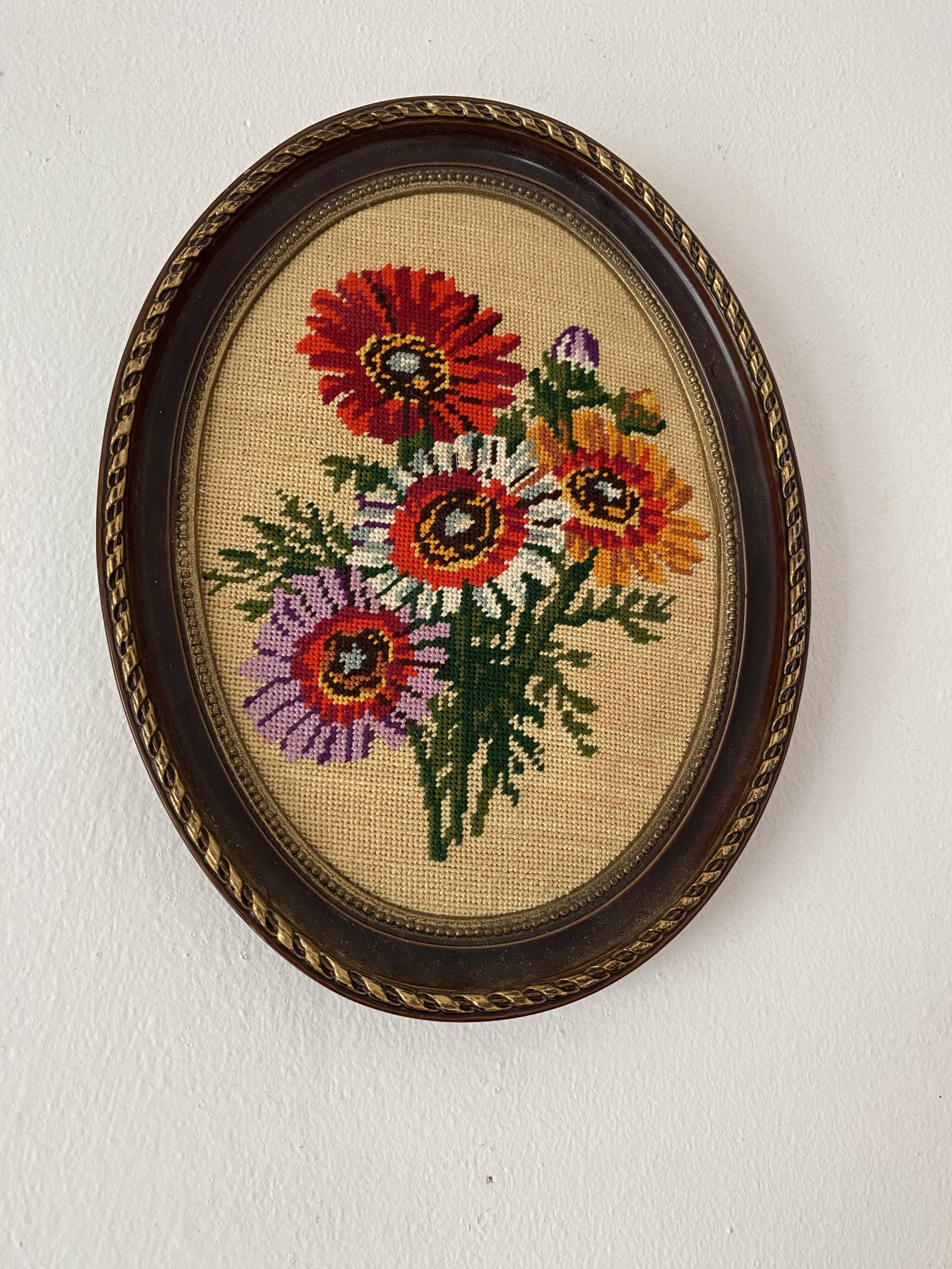 2 oval frames vintage floral embroidery