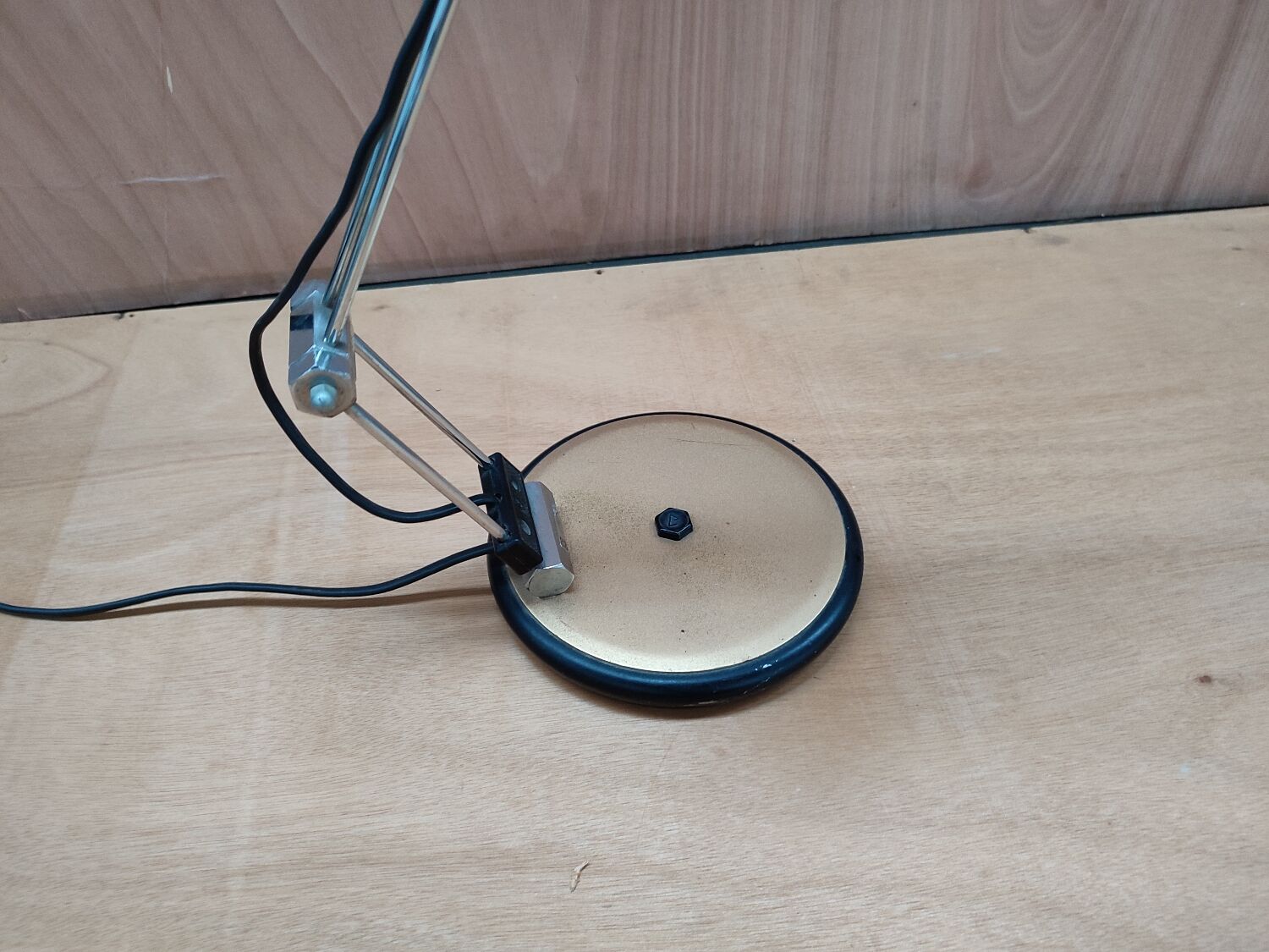 Vintage articulated desk lamp 1970