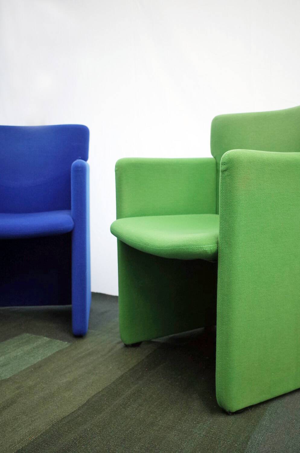 2 Chaises italiennes Fauteuil Centro Progetti Tecno Modèle S148