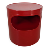 Side table, red bedside table Artemide Giano Giano by Emma Gismondi.