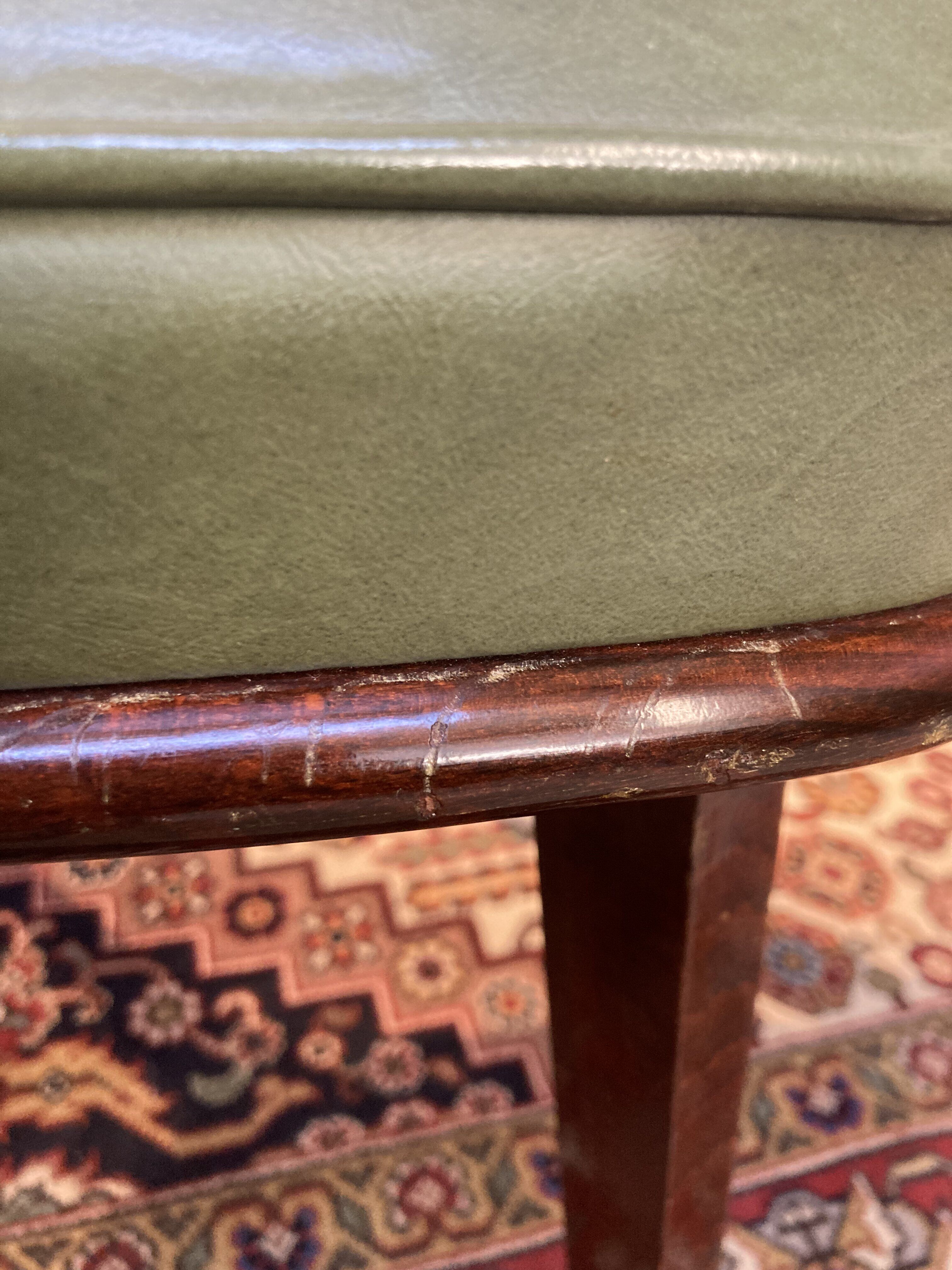 6 vintage design chairs