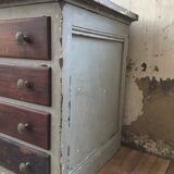 Furniture drawers loom