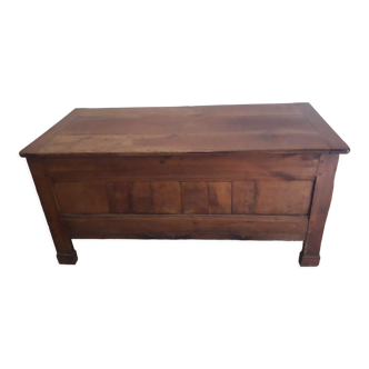 Old Vendée chest